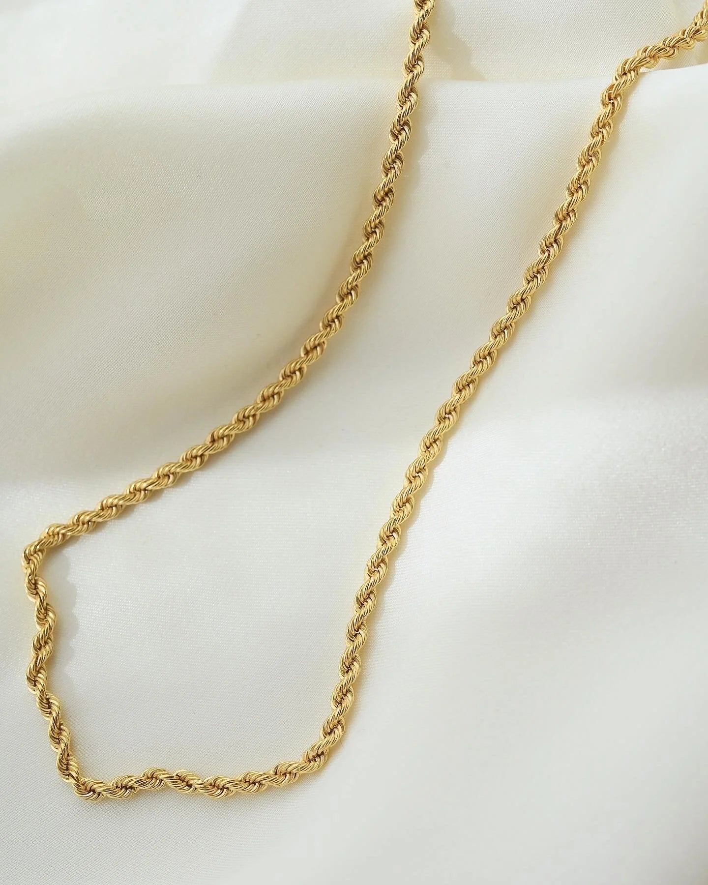 Perfect Italian Vintage Rope Chain 18K Gold