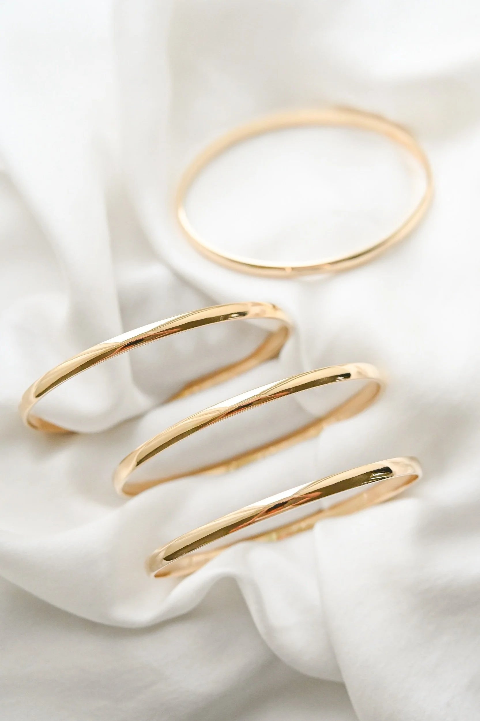 OMJ FINE JEWELRY : The Heirloom Bangle 14K Gold