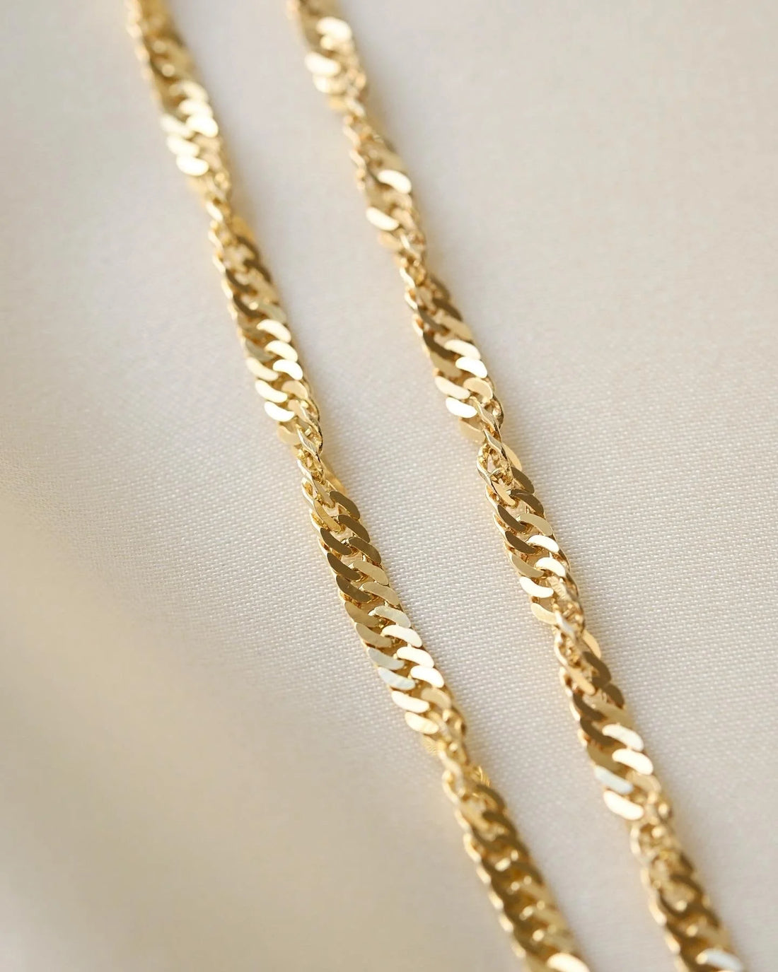 Twisted Vintage Curb Link Chain 14K Gold