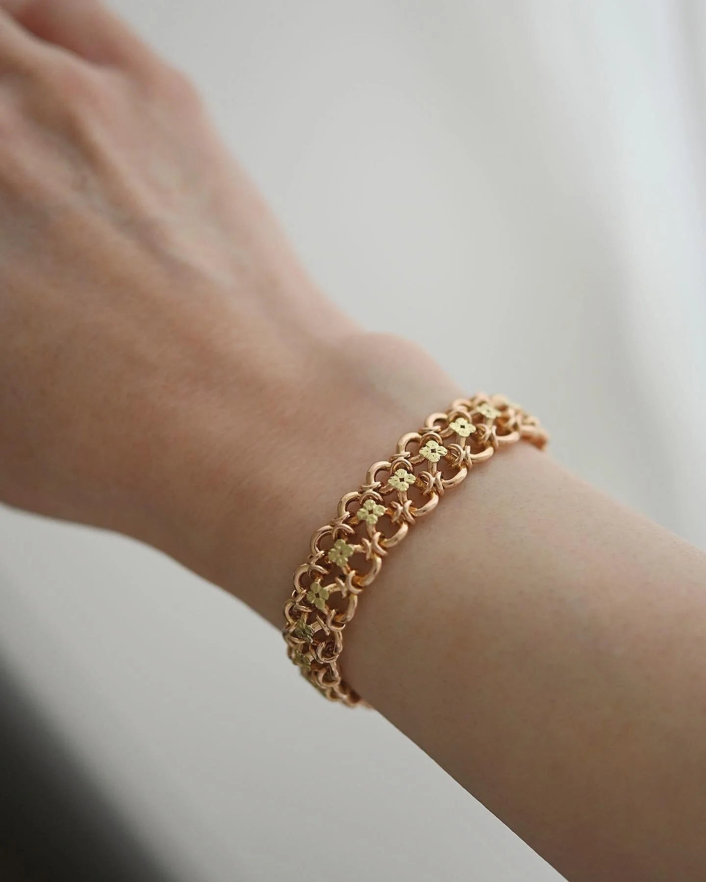 Divine Rare Fancy Link Flower Dream Bracelet 18K Rose Gold 1950s