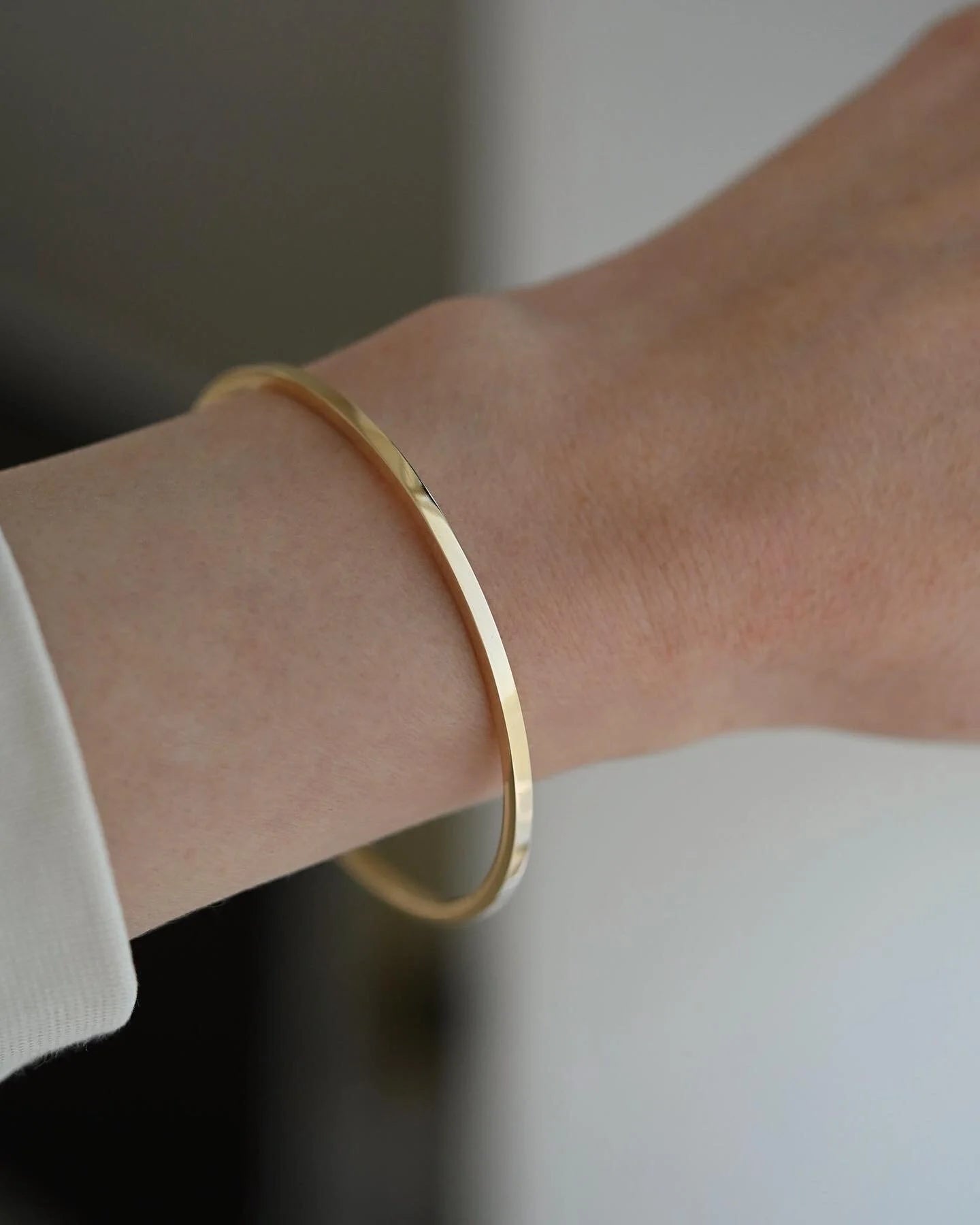 Timeless Perfect Solid 17 Grams Bangle 14K Gold