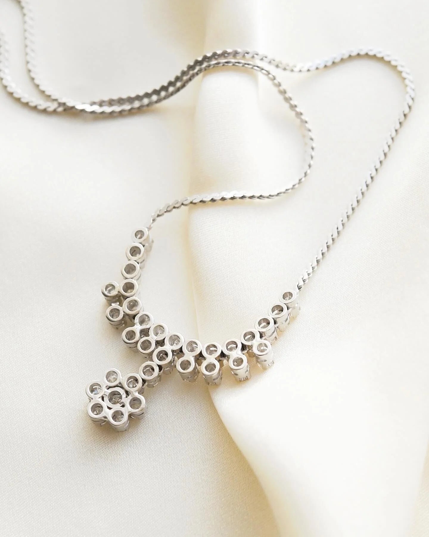 Carrie Bradshaw-esque Vintage Diamond Cluster Necklace 18K White Gold