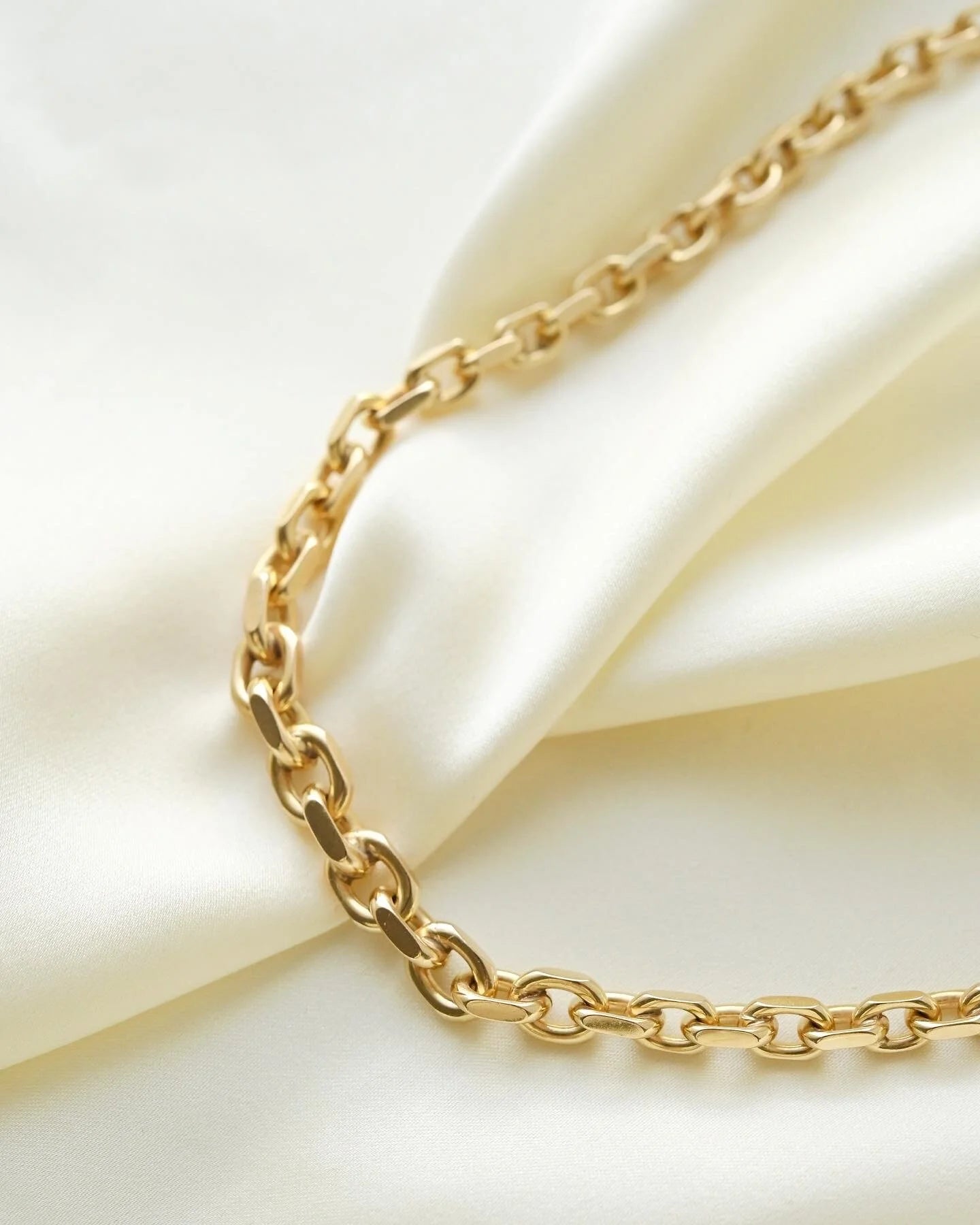 Biiiig Heavy Dream Chain W Graduated Anchor Danish Vintage 14K Gold