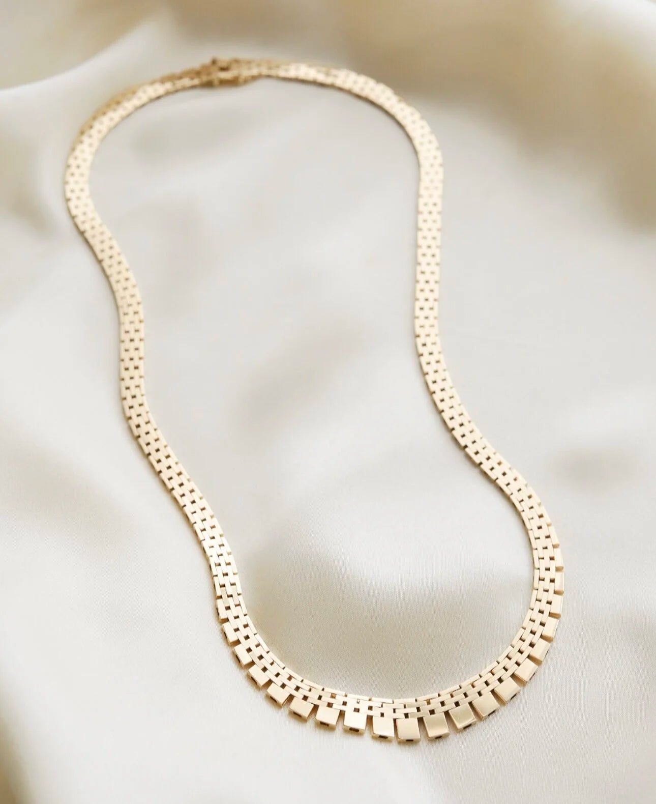 Stunning Example Cleopatra Necklace Danish Vintage 14K Gold 1960s
