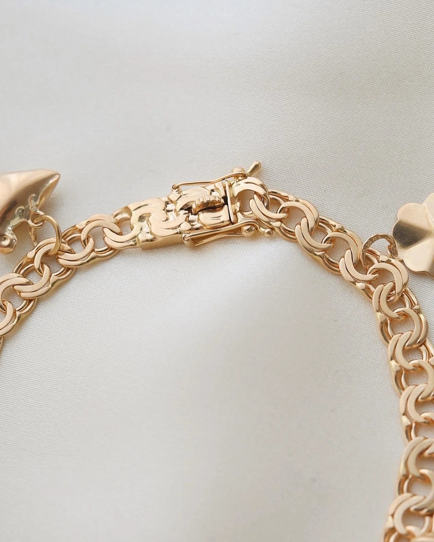 Unique Good Luck and Protection Charm Bracelet 18K Gold 1961