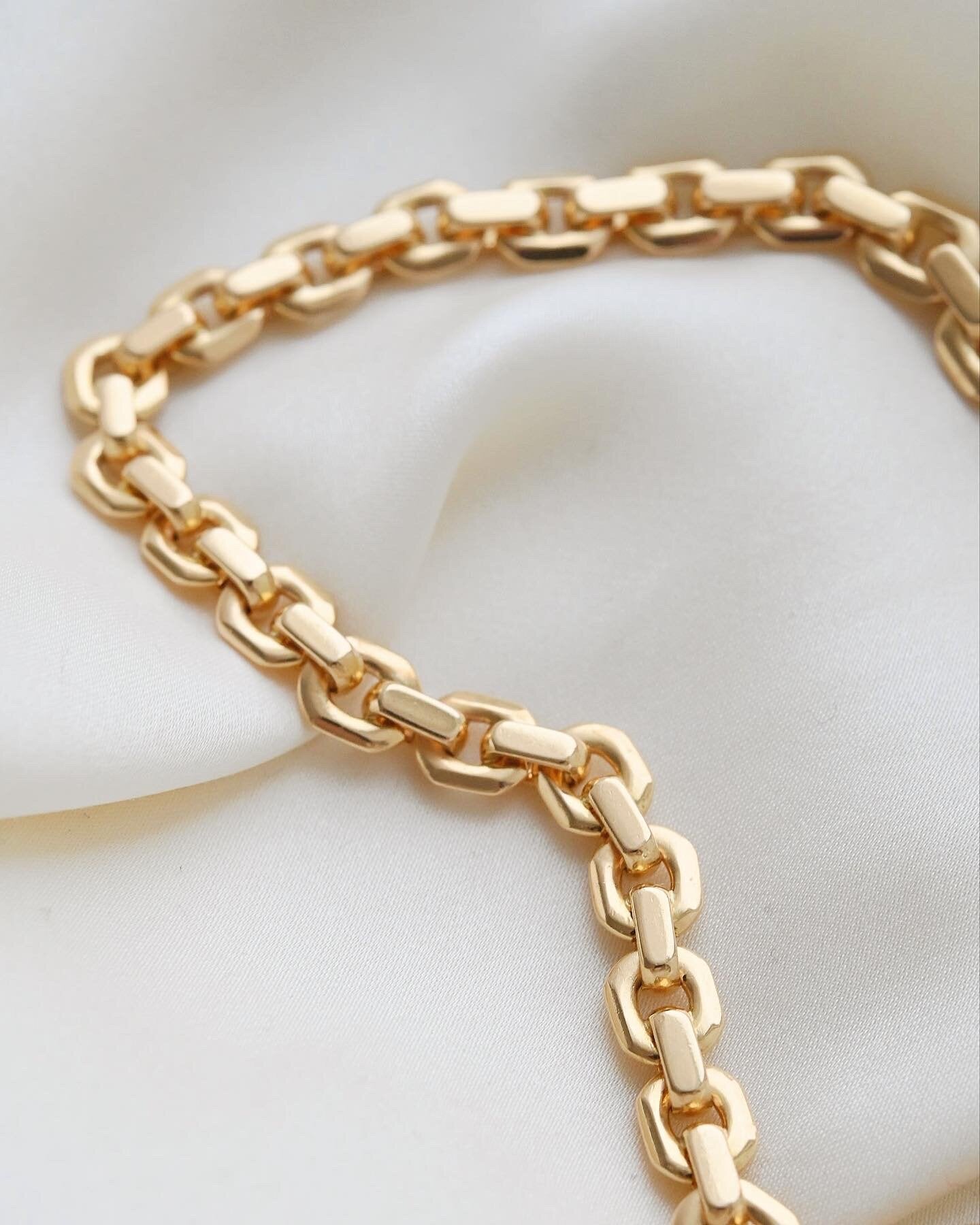 Decadent, HEAVY 32 Grams Antique Watch Chain 18K Gold 1917