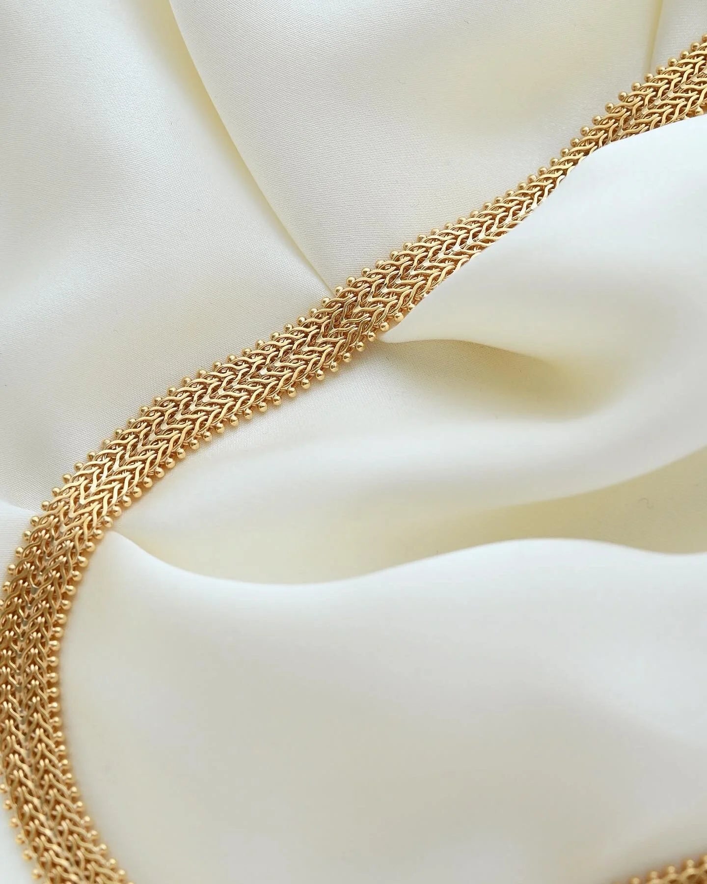 Amazing 53 Grams One of A Kind Necklace 14 Gold 1970s