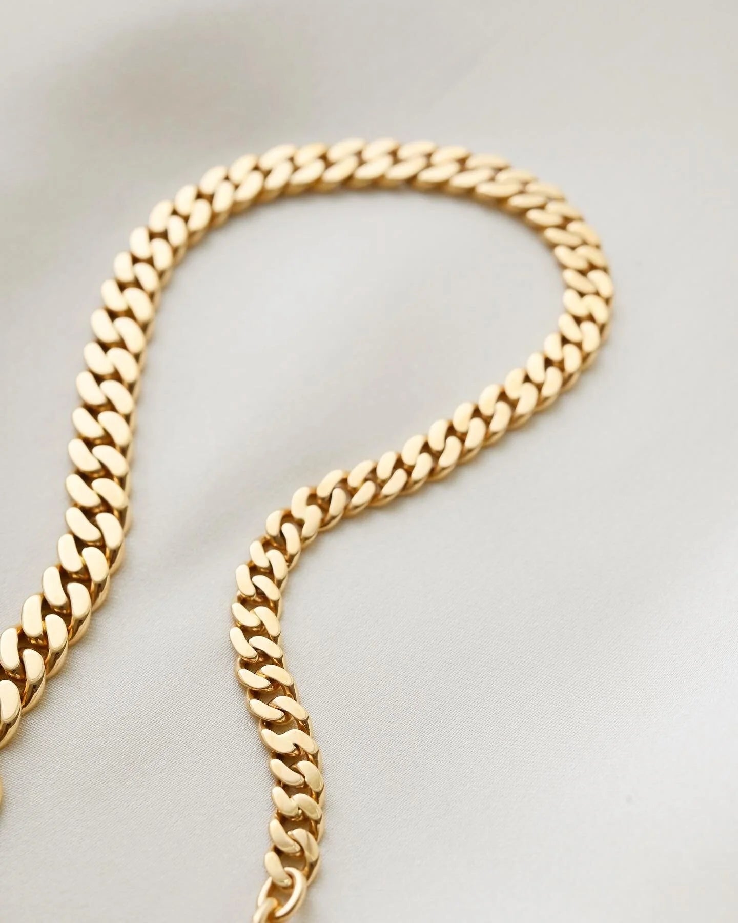 Antique Swedish Curb Link Watch Chain 18K Gold 1920s