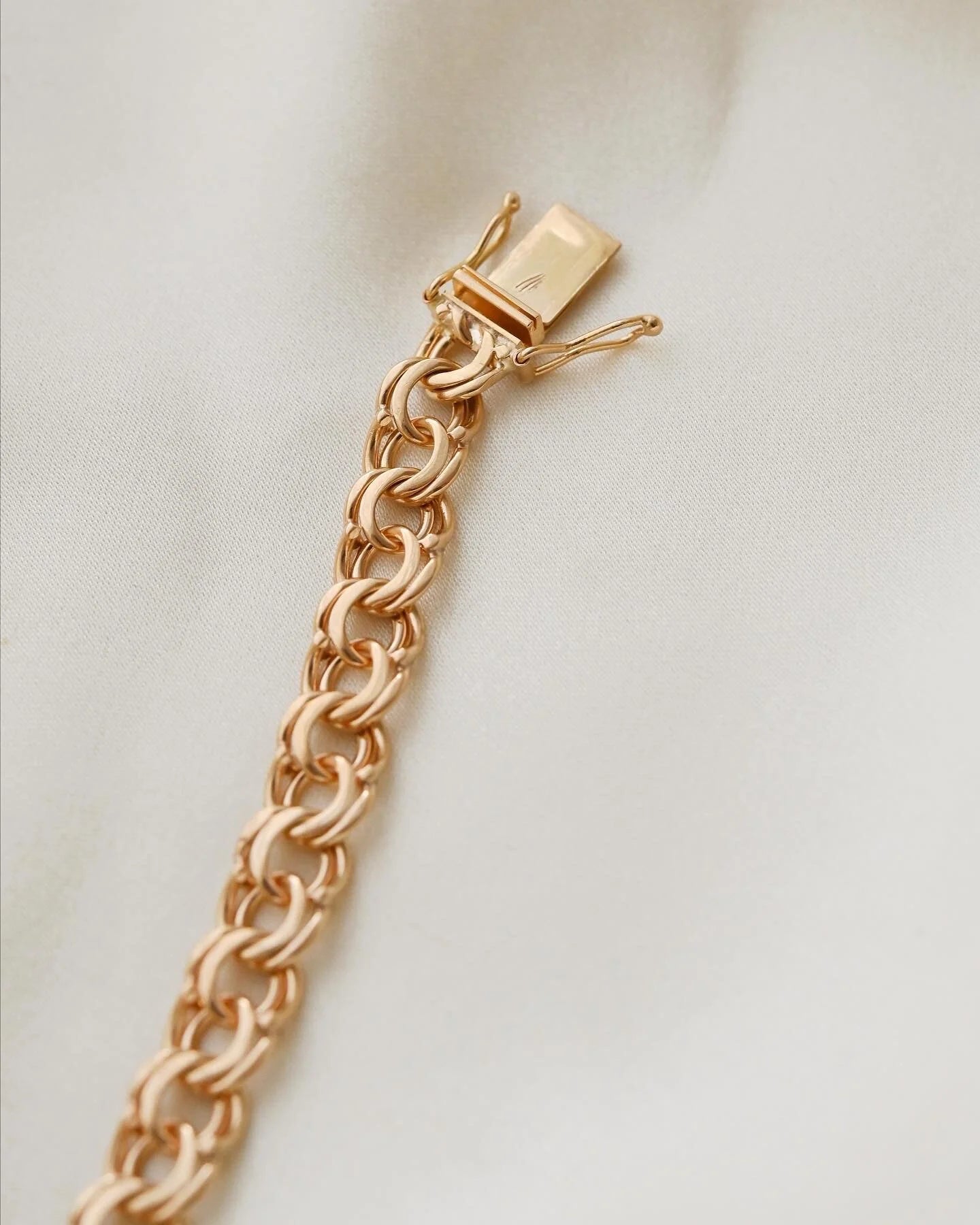 Gorg Top Condition Swedish Vintage Link Bracelet 18K Gold 1967
