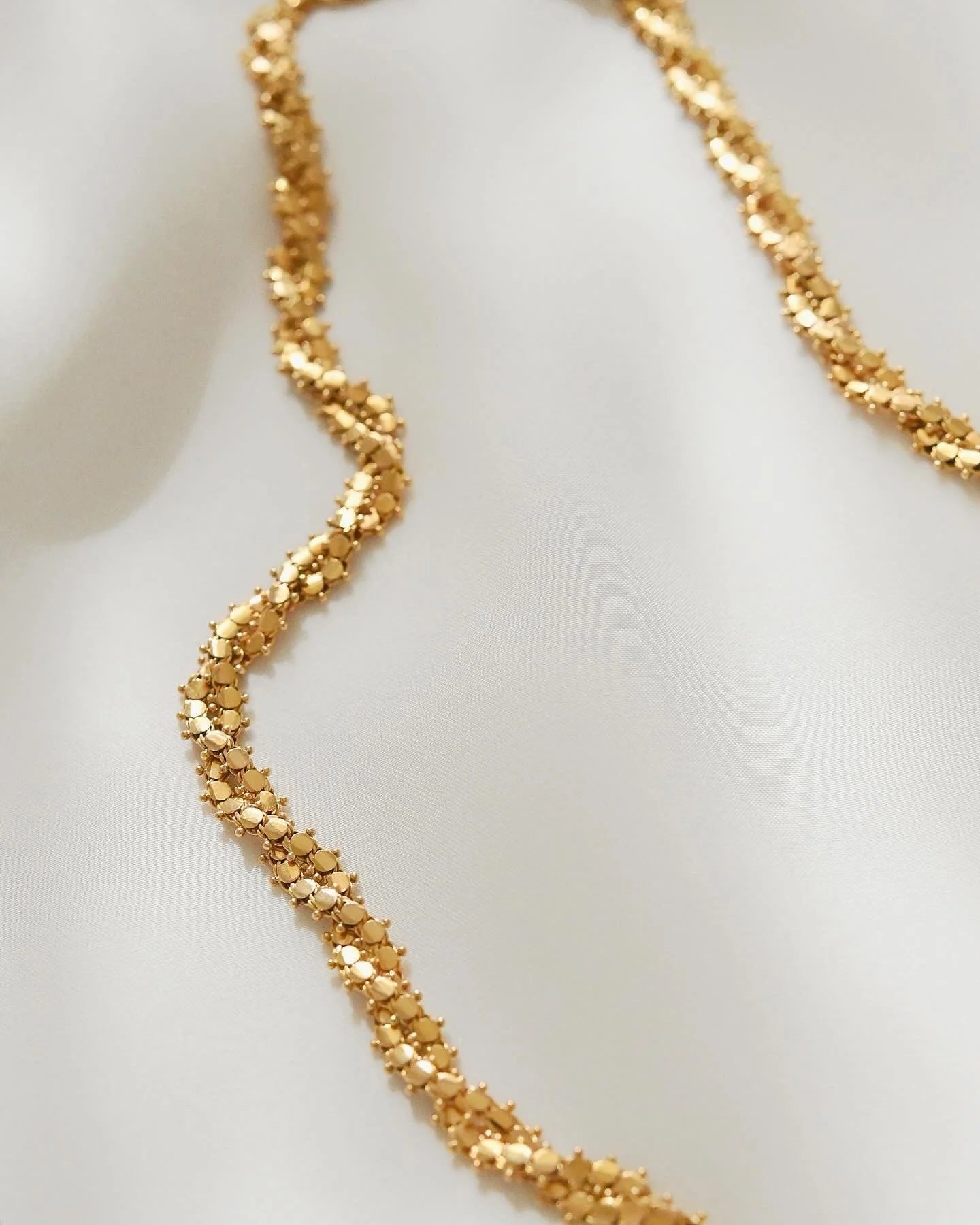 Stunning Sexy Vintage Fancy Link Chain 18K Gold