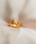 Incredible 11 Grams Heavy Floral Wedding Band 18K Gold 1963