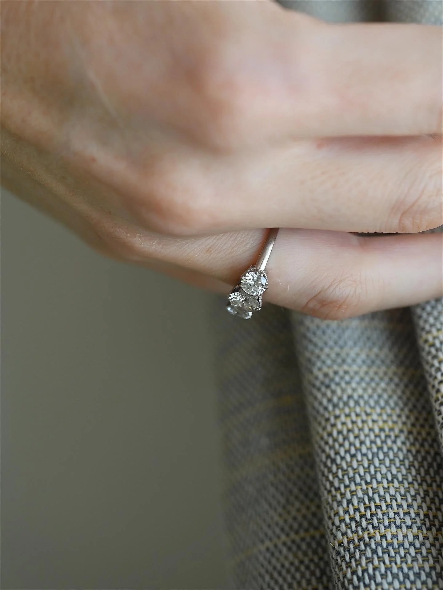 Rare Dreamy Three-stone Ring 2.11 Carats 18K White Gold 1957