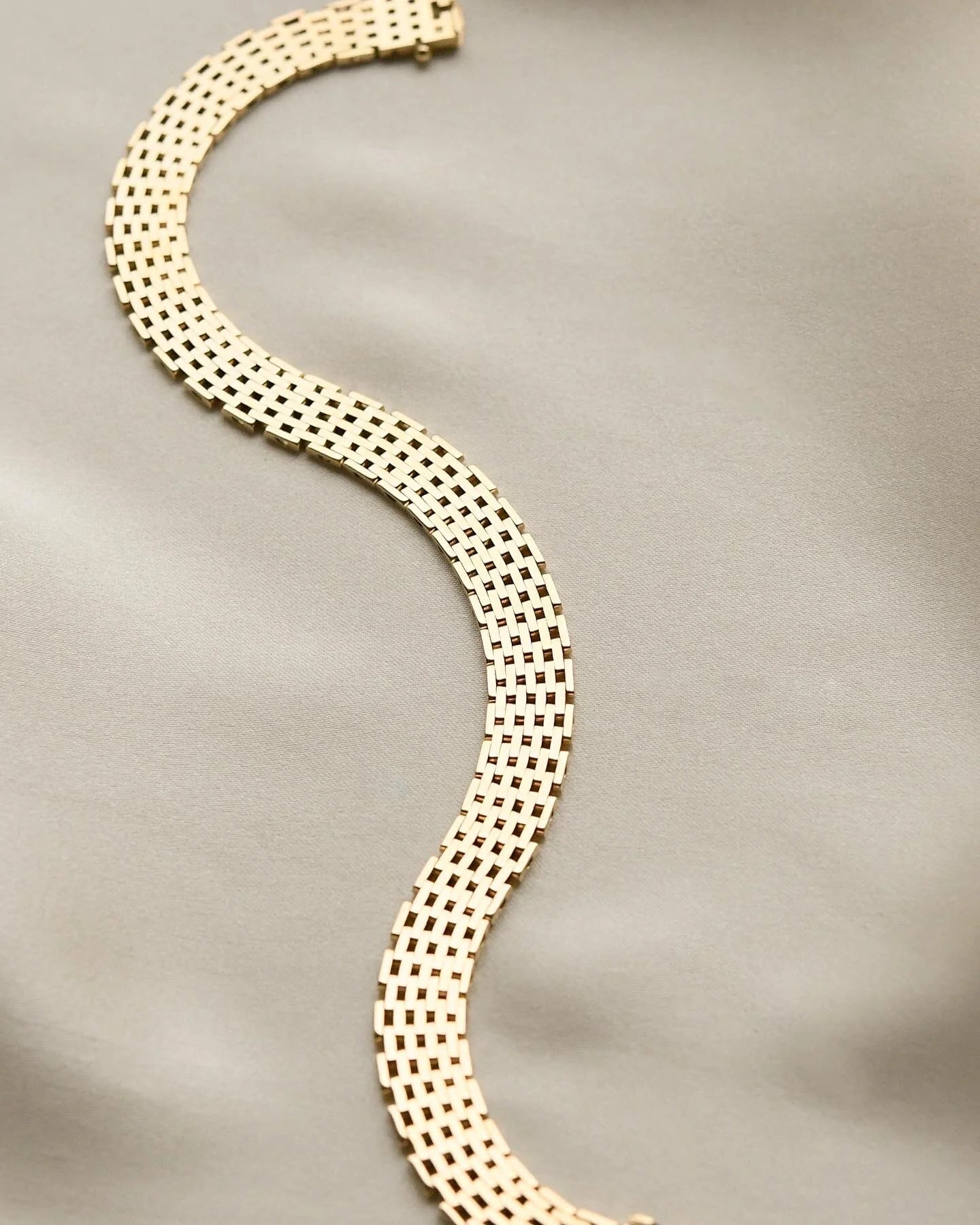 Beautiful Vintage Brick Link Bracelet 14K Gold 1960s