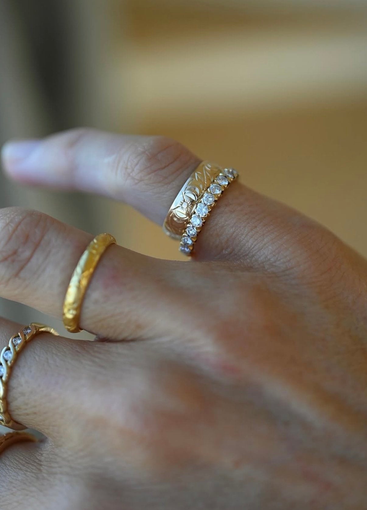 High Quality Diamonds in Semi-Alliance Band 18K Gold Sweden 1979