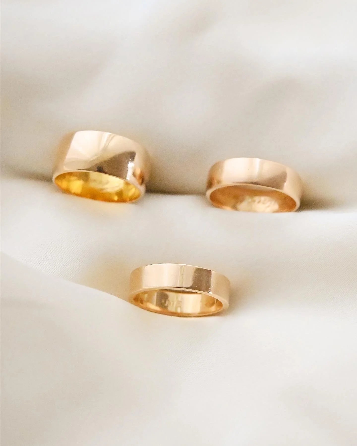 Unique Super Wide Heavy Swedish Vintage Gold Band 18K 1959