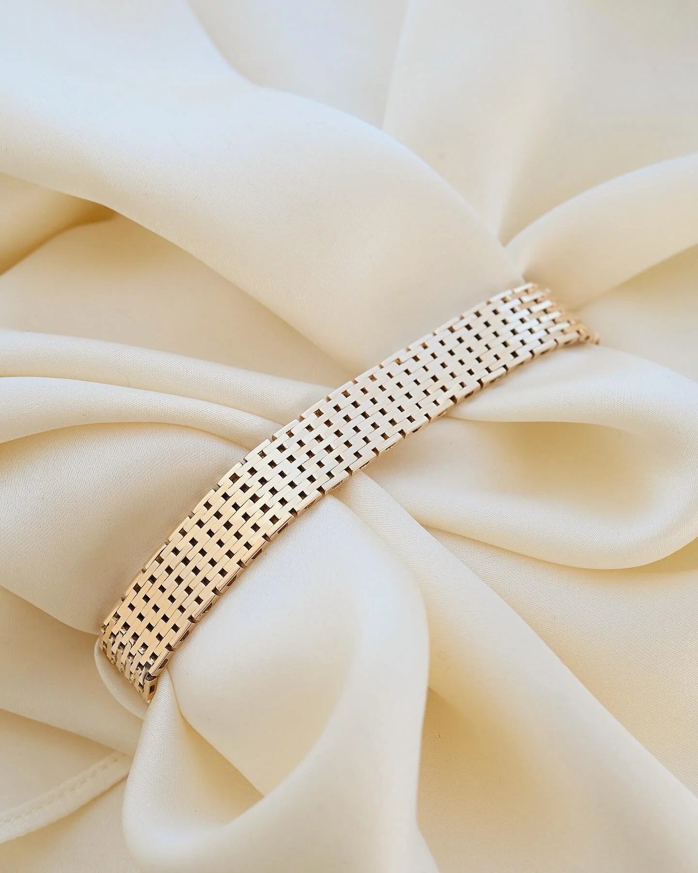 The Perfect Vintage Brick Link Bracelet 14K Gold 1960