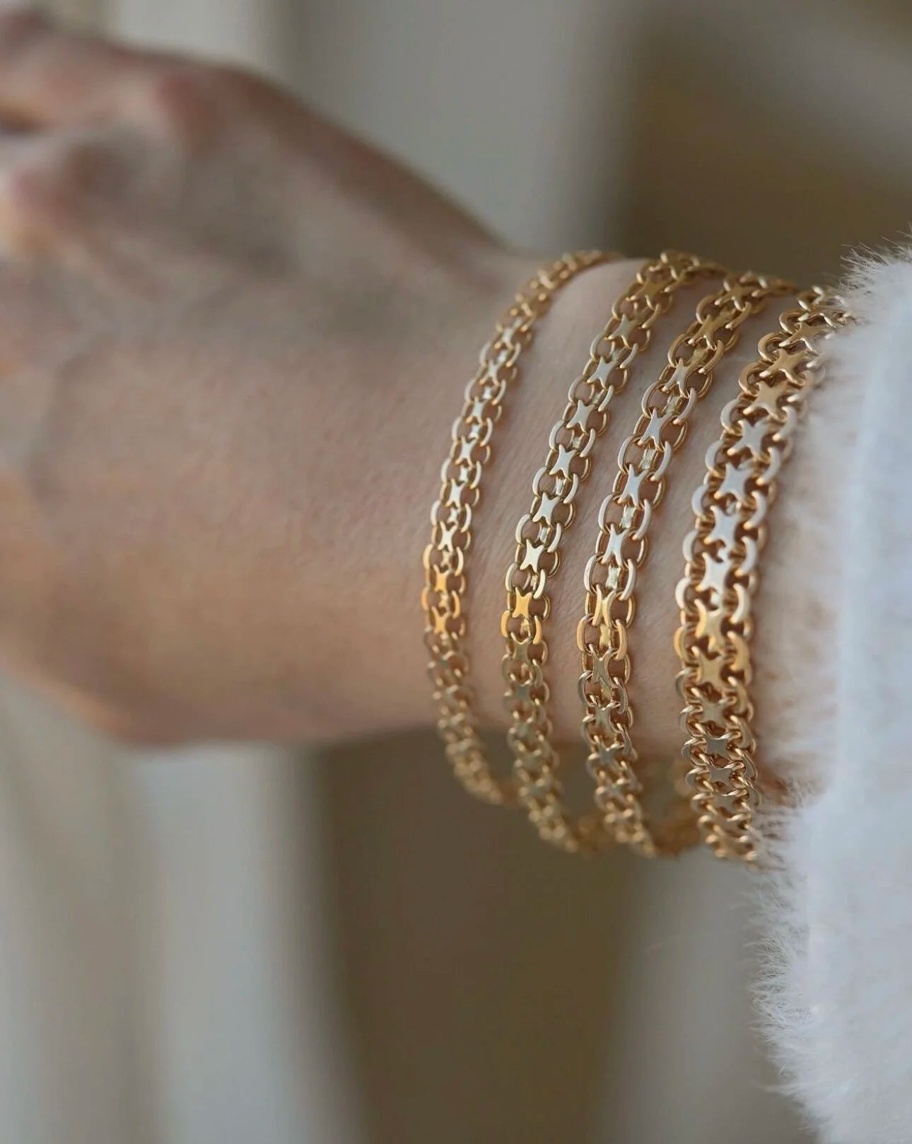Amazing Rare Mid Century Swedish Single Row Star Link Bracelets 18K Gold