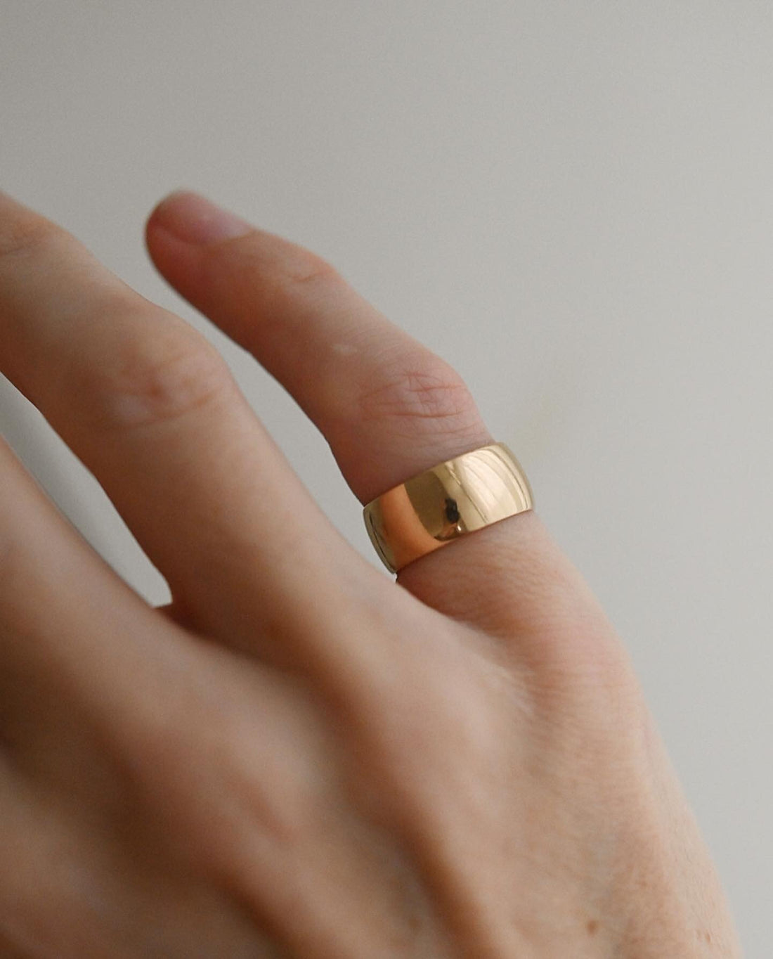 Unique Super Wide Heavy Swedish Vintage Gold Band 18K 1959