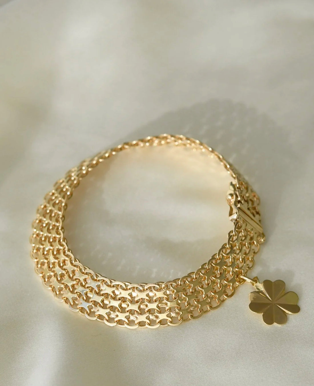 Glowing Swedish X Link Bracelet 18K Gold 1962