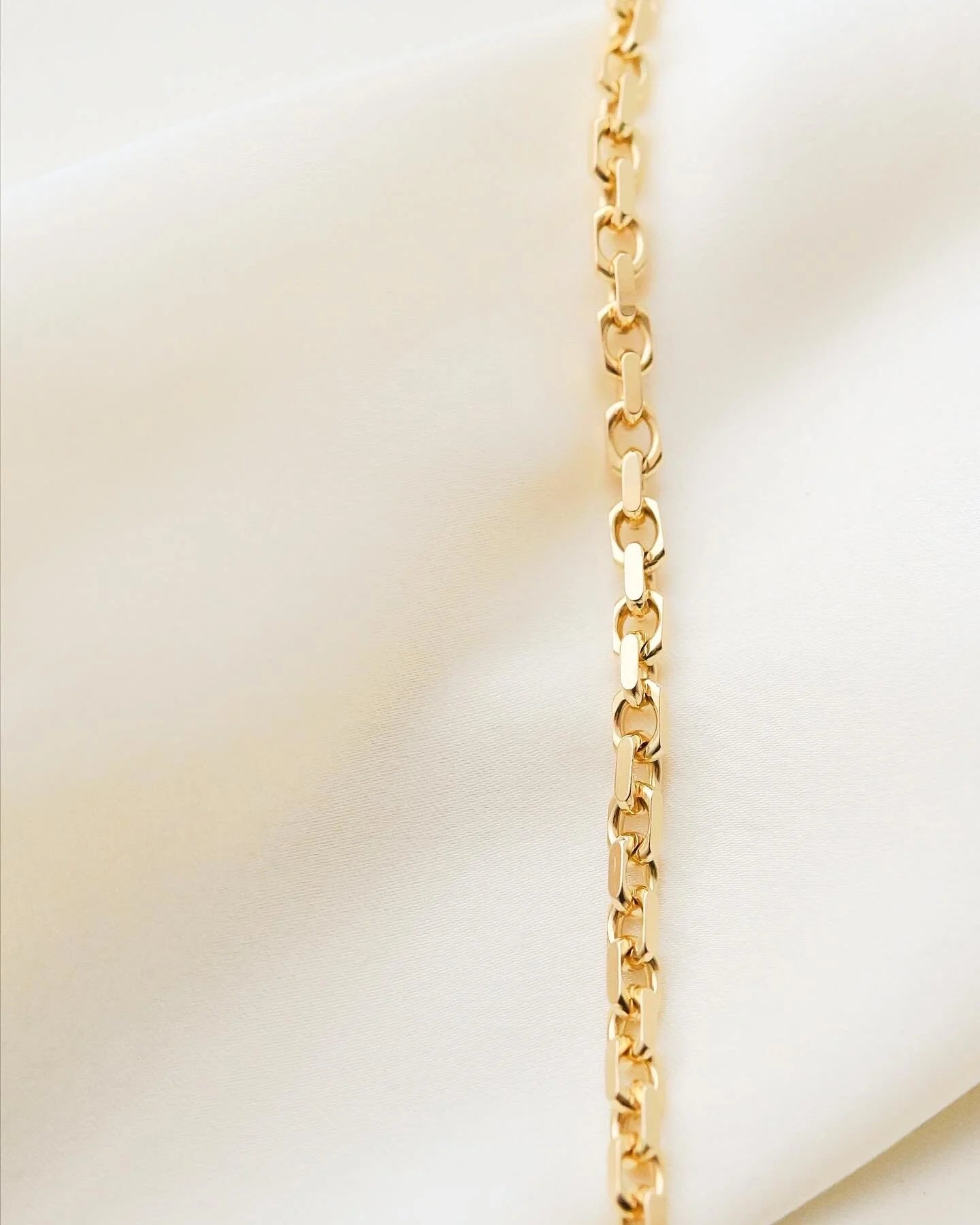Rare LONG 26 inches Vintage Biker Chain 42 Grams 18K Gold