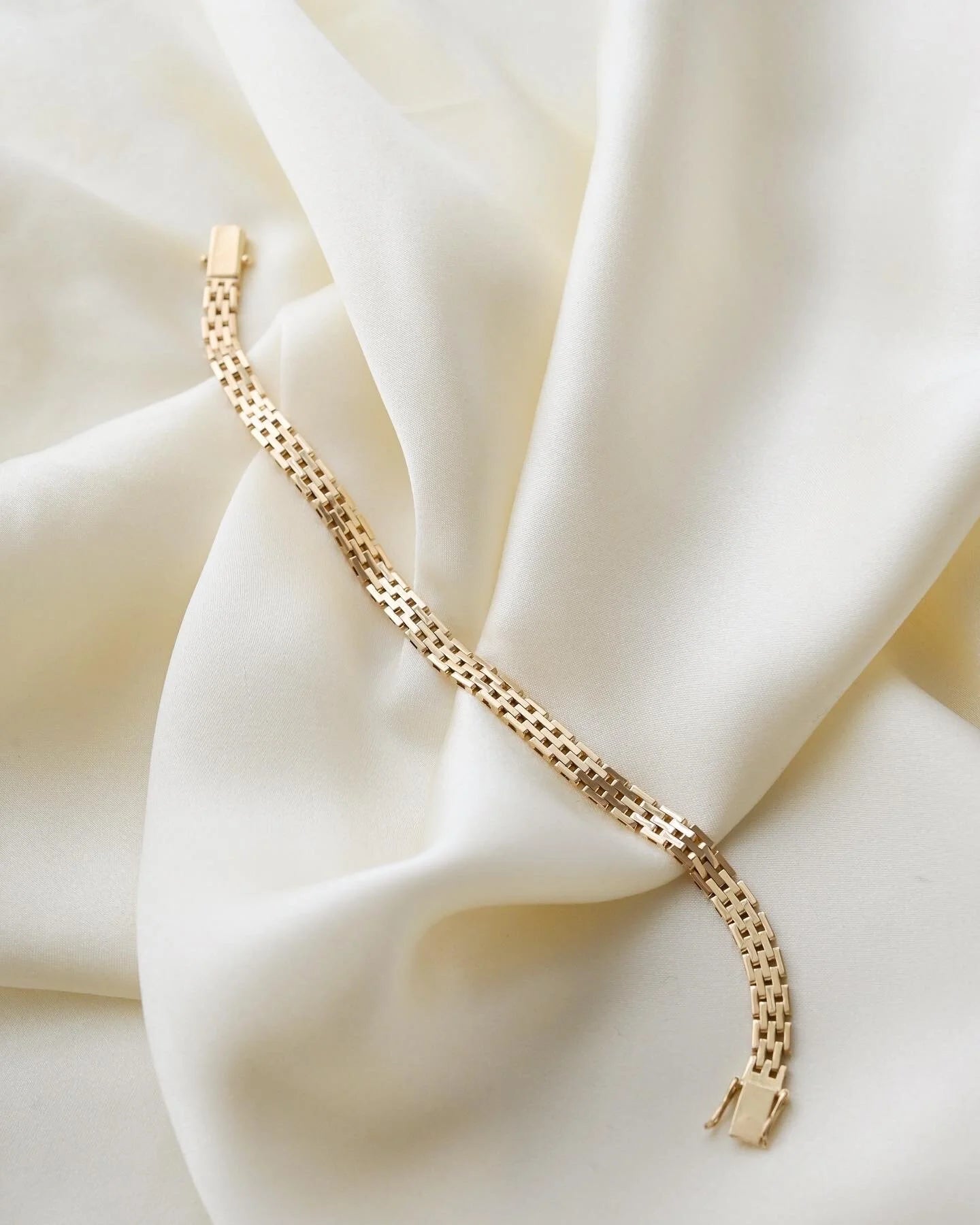 Gorg Mid Century Danish Bracelet 14K Gold 1960s