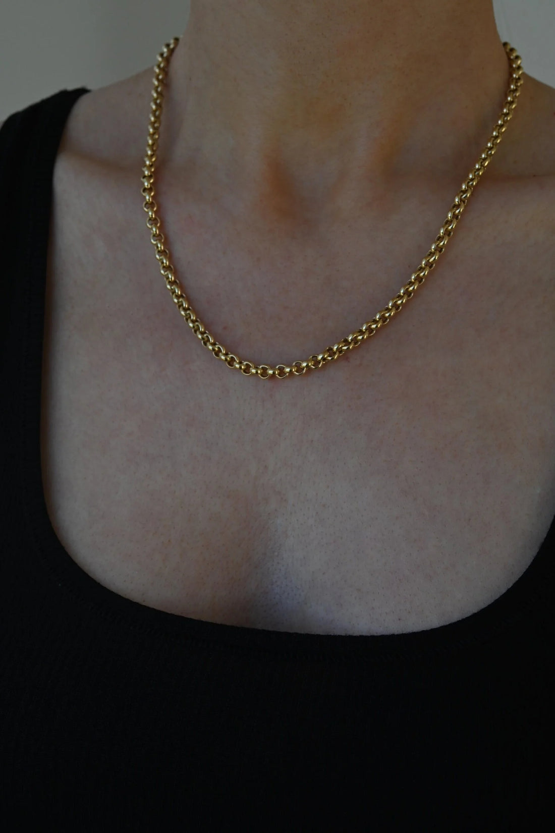 Long 19.5 Inches Italian Vintage Rolo Link Chain 18K Gold