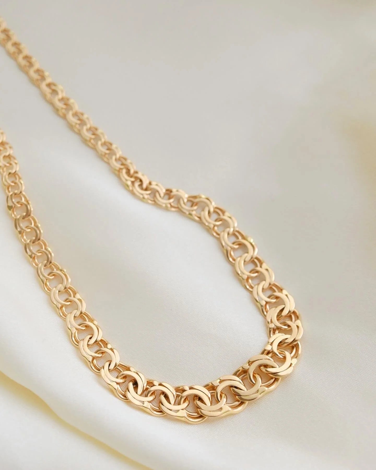 Swedish Vintage Mid Century Necklace 18K Gold