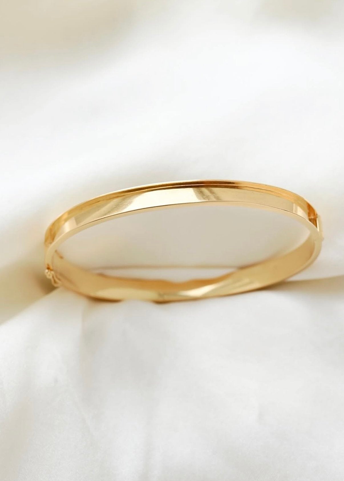 One of a Kind Dream Bangle 1956 Sweden 18K Gold