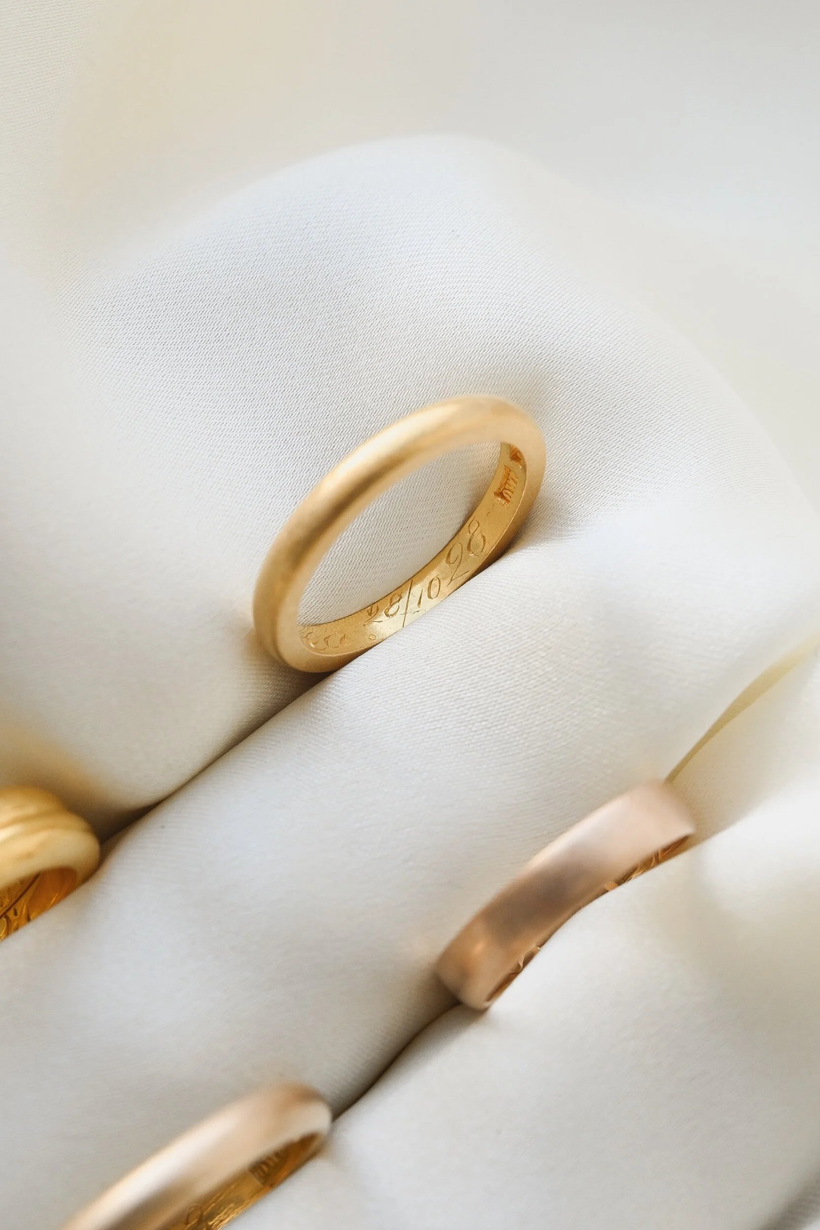Antique Art Deco Band Size 6.75 Sweden 23K Gold 1928