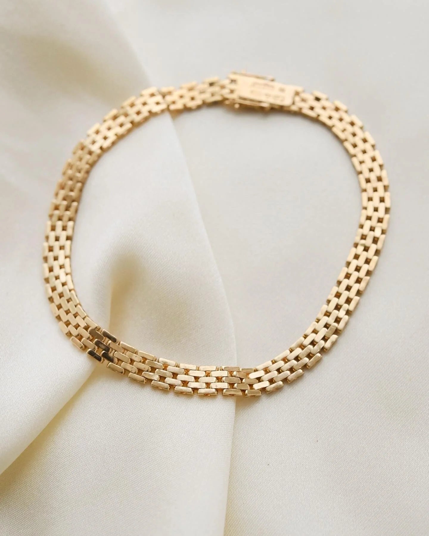 Swedish Vintage Bracelets 18K Gold (Selling seperately!)