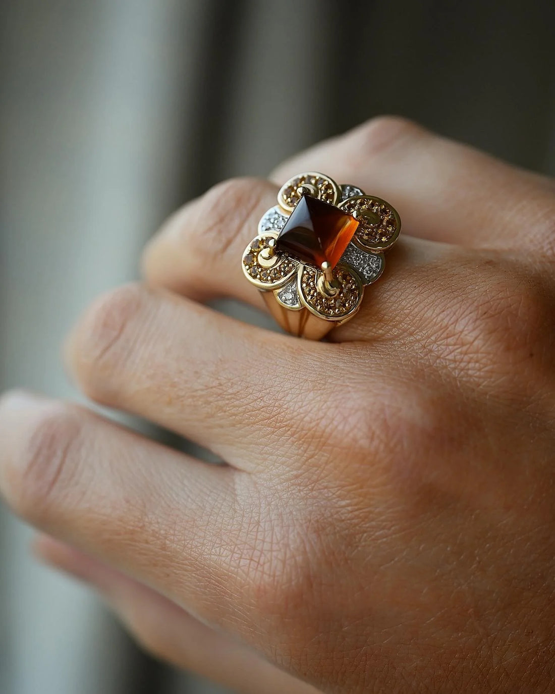 Extraordinary Citrine x Diamond Cocktail Vintage Ring 14K Gold