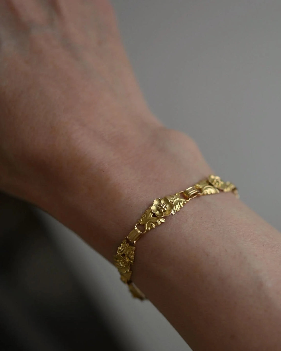 Rare Iconic Georg Jensen Flower Dream Bracelet 18K Gold Beg. 1900s