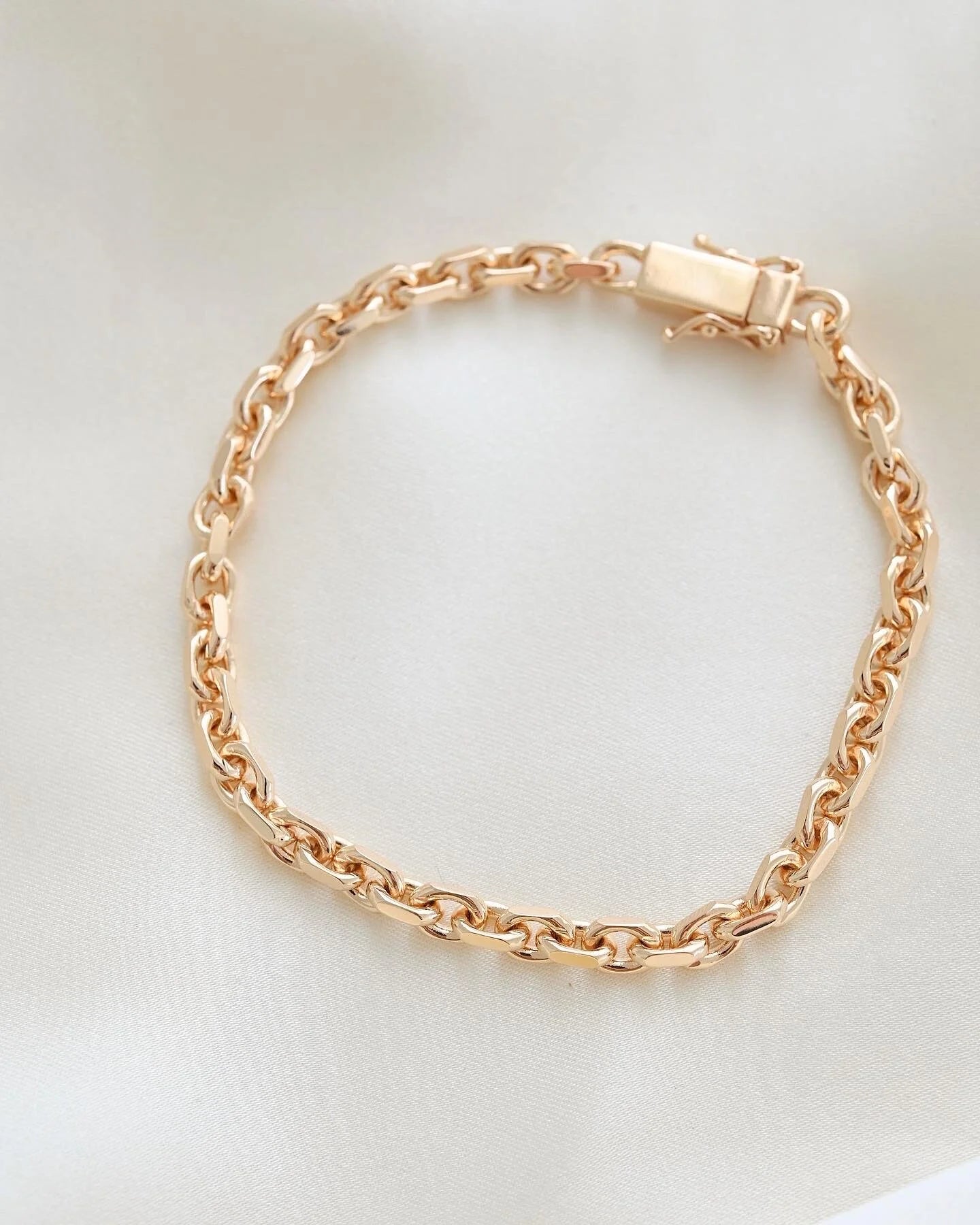 Rare Italian 18K Solid Gold Anchor Link Bracelet