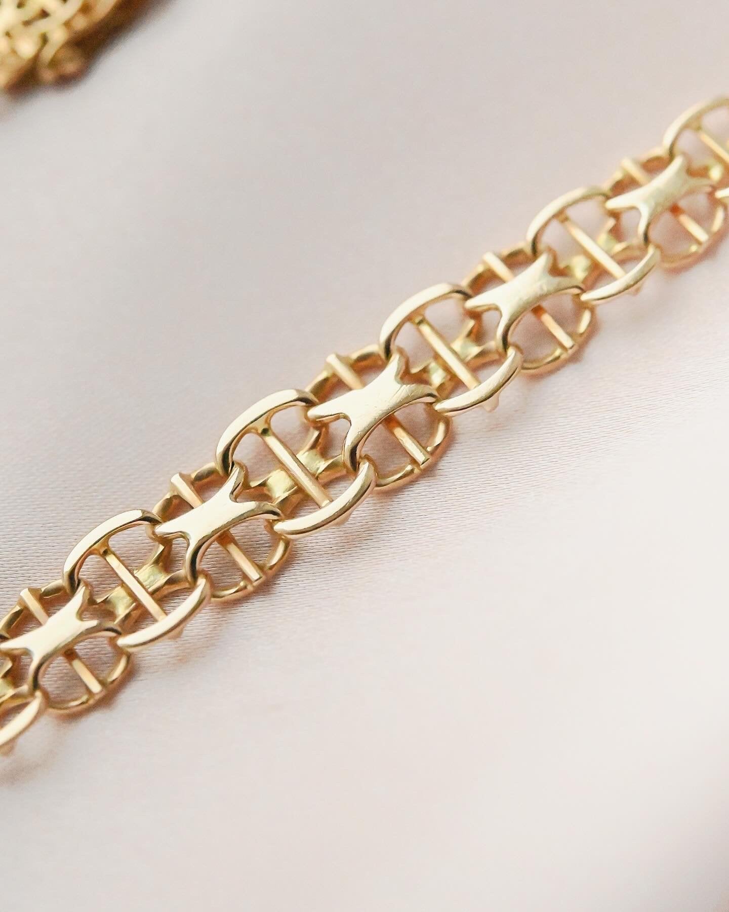 Amazing Star Link Necklace Sweden 1960 18K Gold