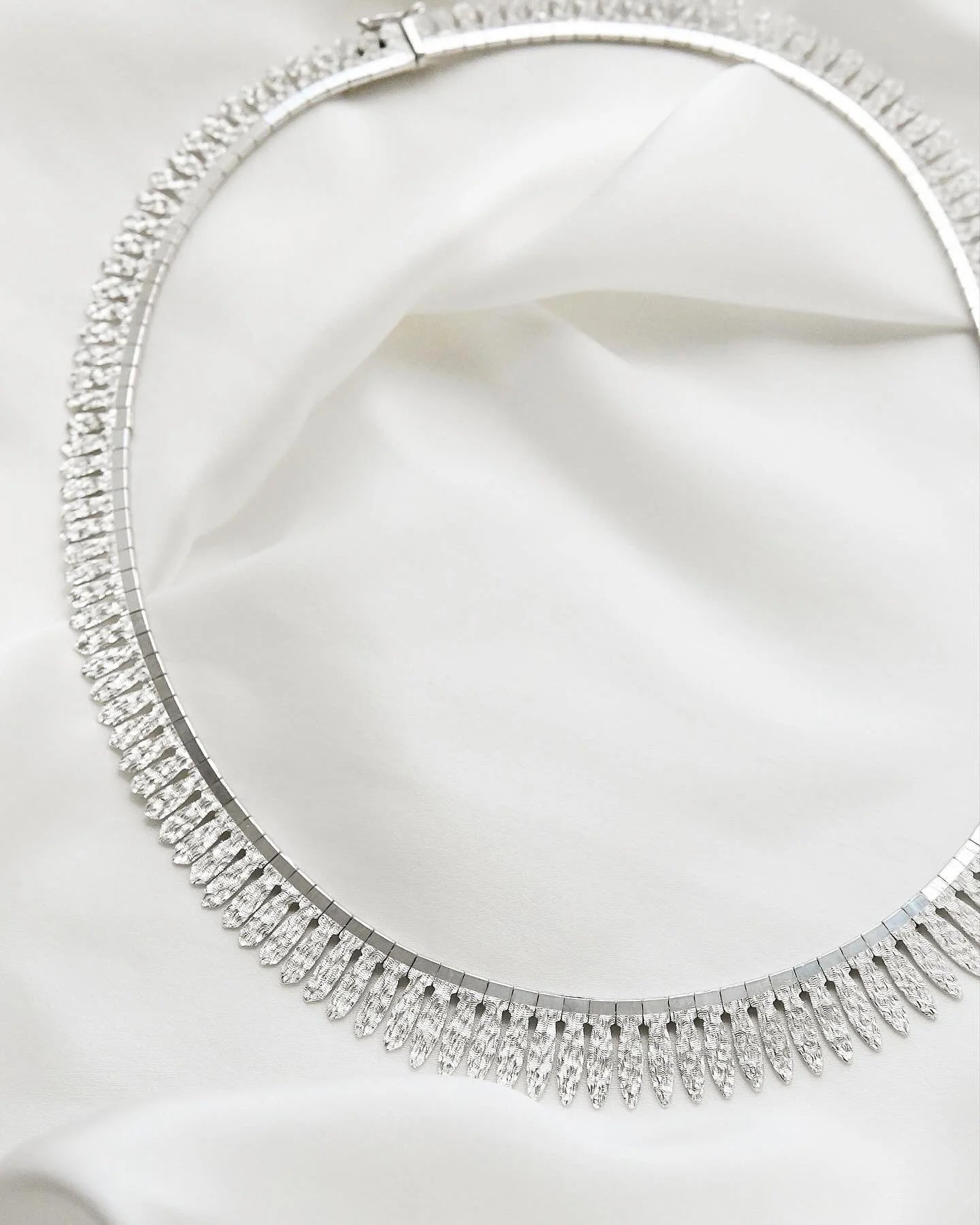 Sublime Silver Necklace Cleopatra Style Sweden 1970s