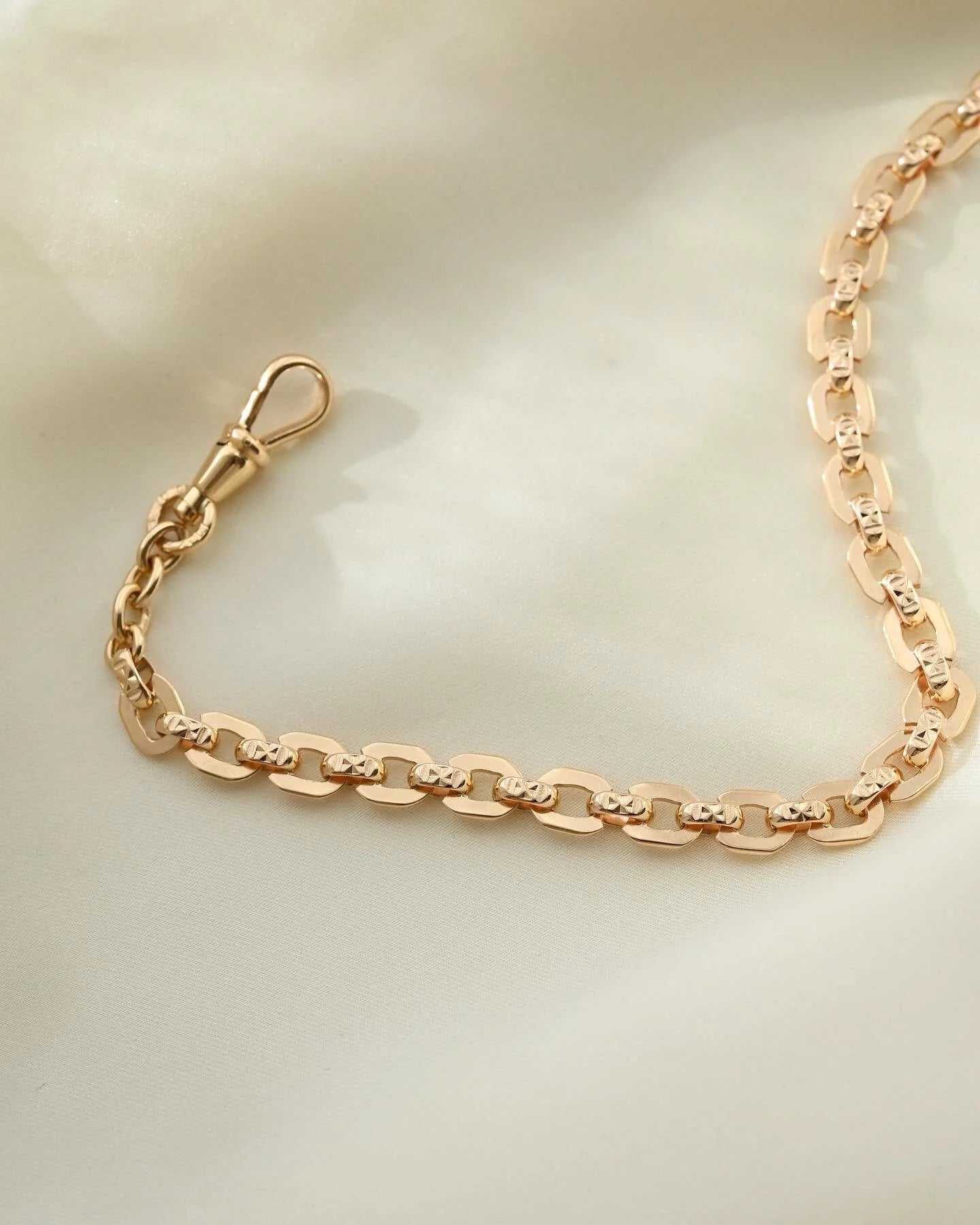 Amazing Rare 10.4 Inches Rose Gold Watch Chain 18K Gold