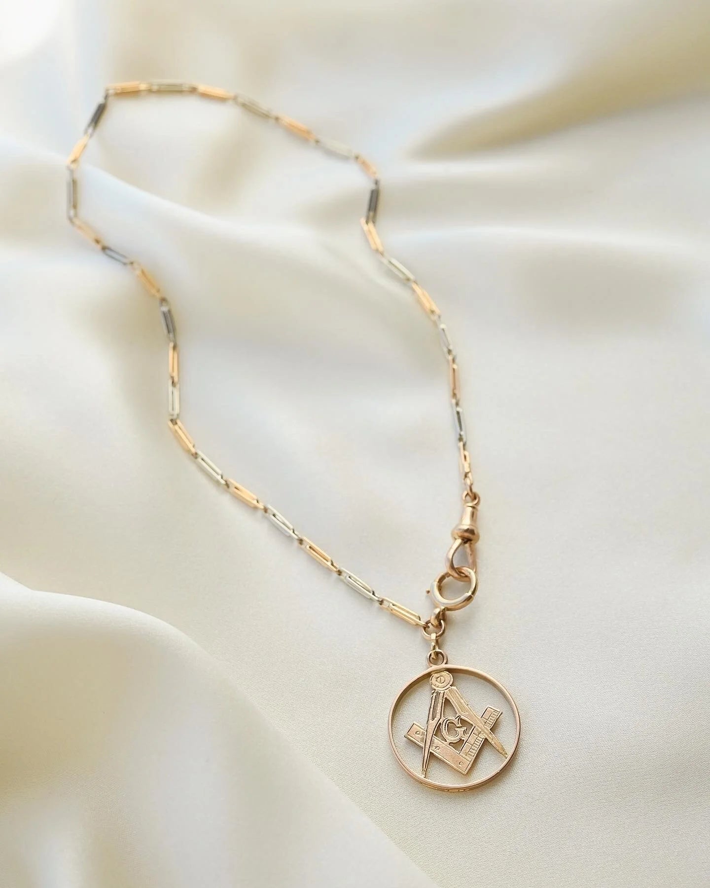 Amazing Two Toned Antique Watch Chain Choker 18K Gold 1940s