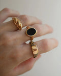 Sizeable 9.65 US Antique Black Onyx Signet Ring 18K Gold 1900