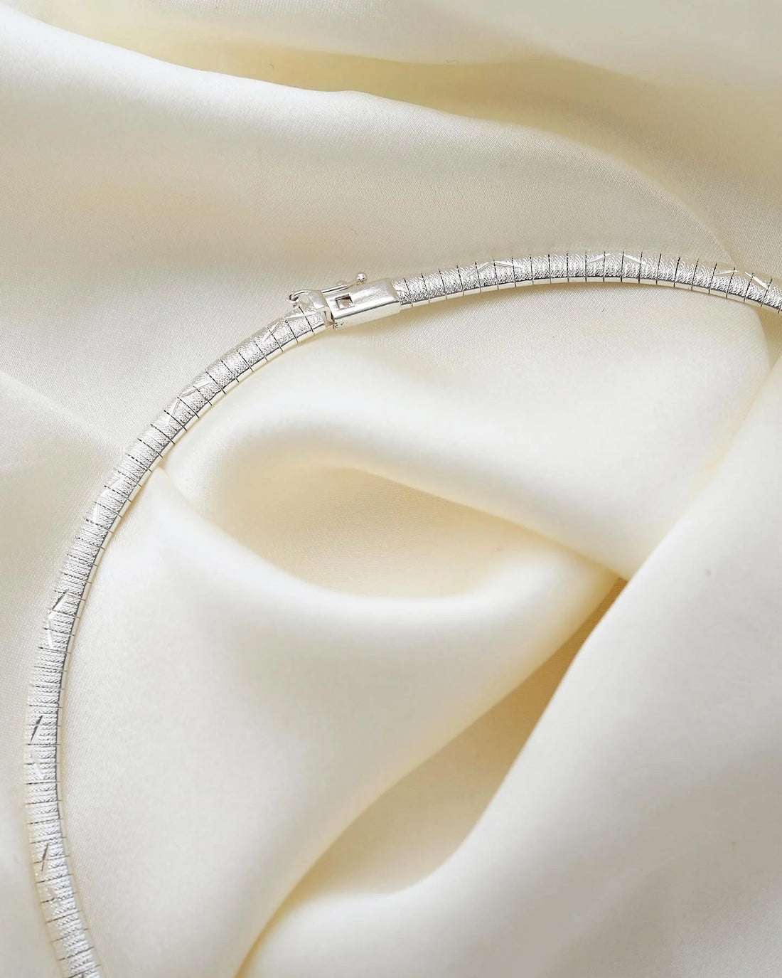 Rare Shaped Omega Link Silver Necklace Satinated finish