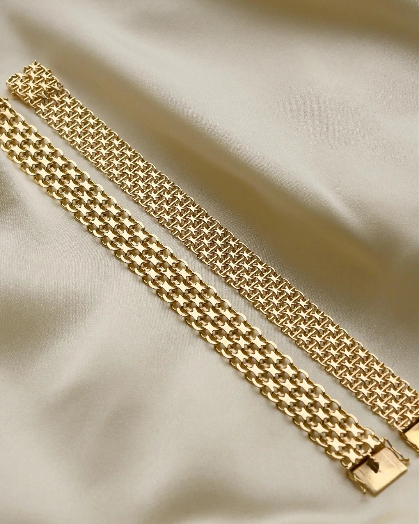 Radiant X Link Bracelet 18K Gold 1965