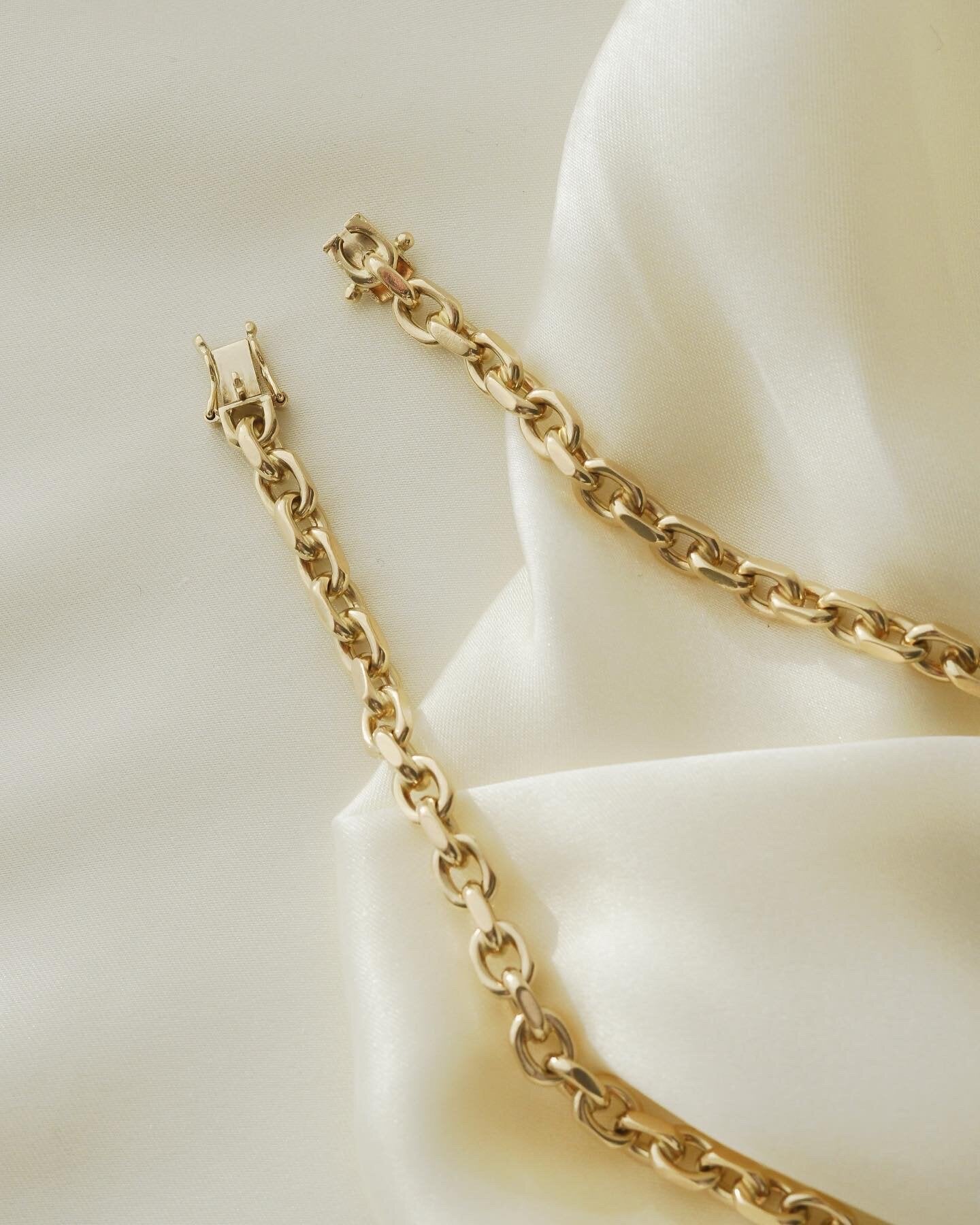 From Personal Collection! Vintage Anchor Chain 5mm 14K Gold 1970s