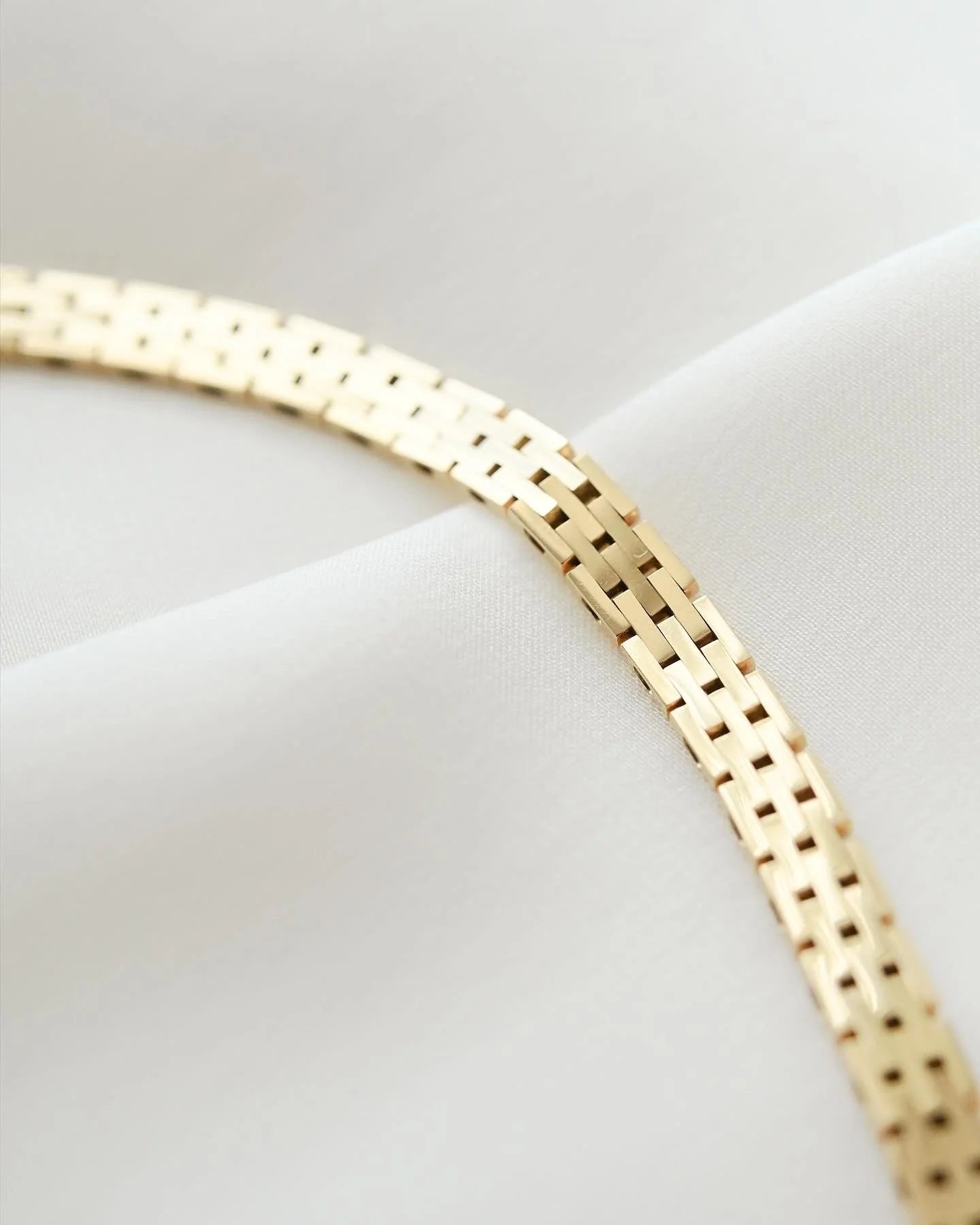 Perfect Sexy Cleopatra Necklace 29 GRAMS! 14K Gold 1960s