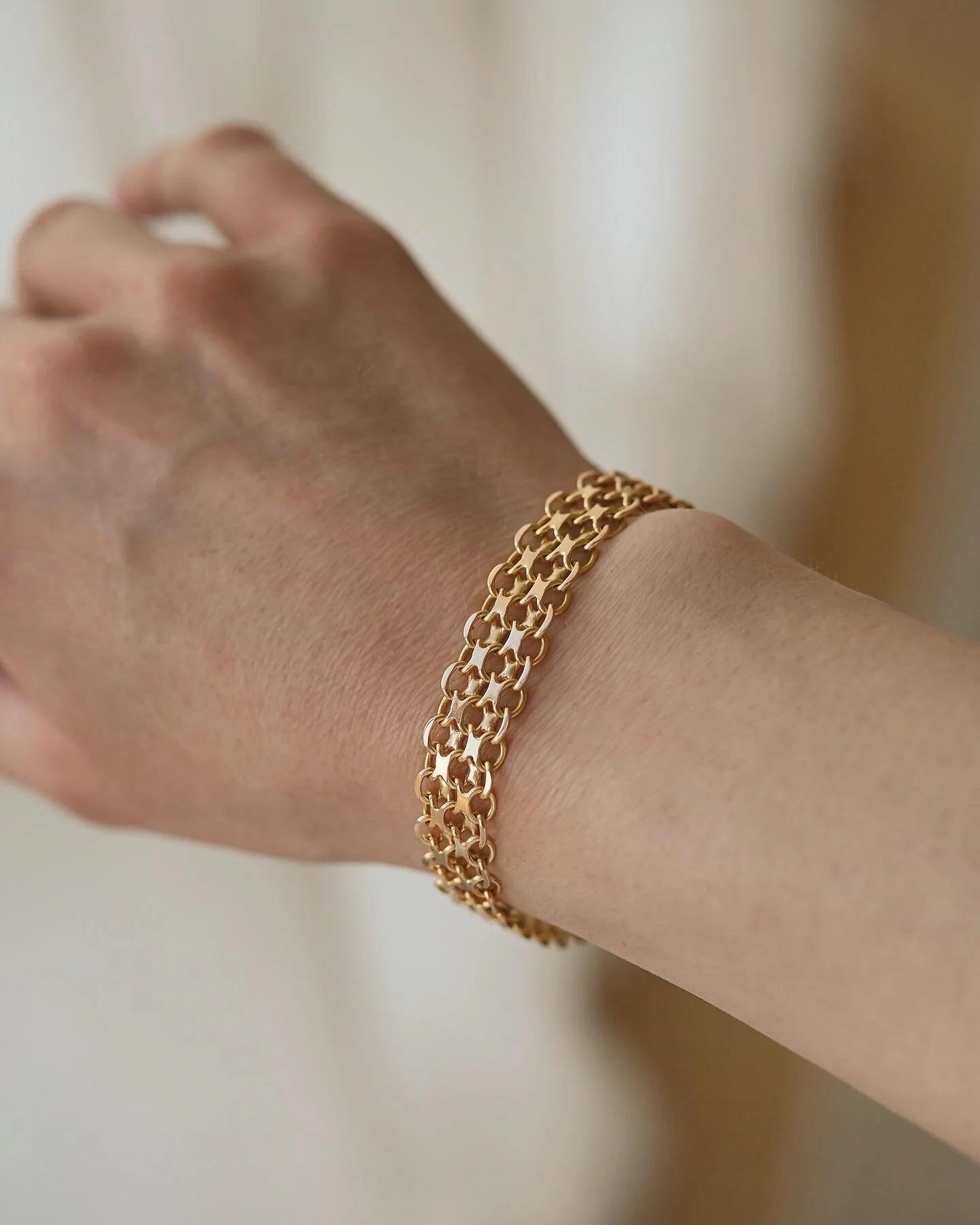 Beautiful Heavy Swedish X Link Bracelet 18K Gold