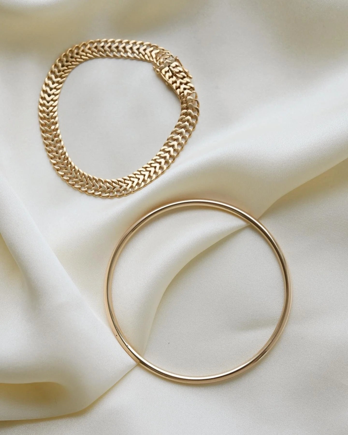 Beautiful Buttery 18K Gold Vintage Foxtail Bracelet