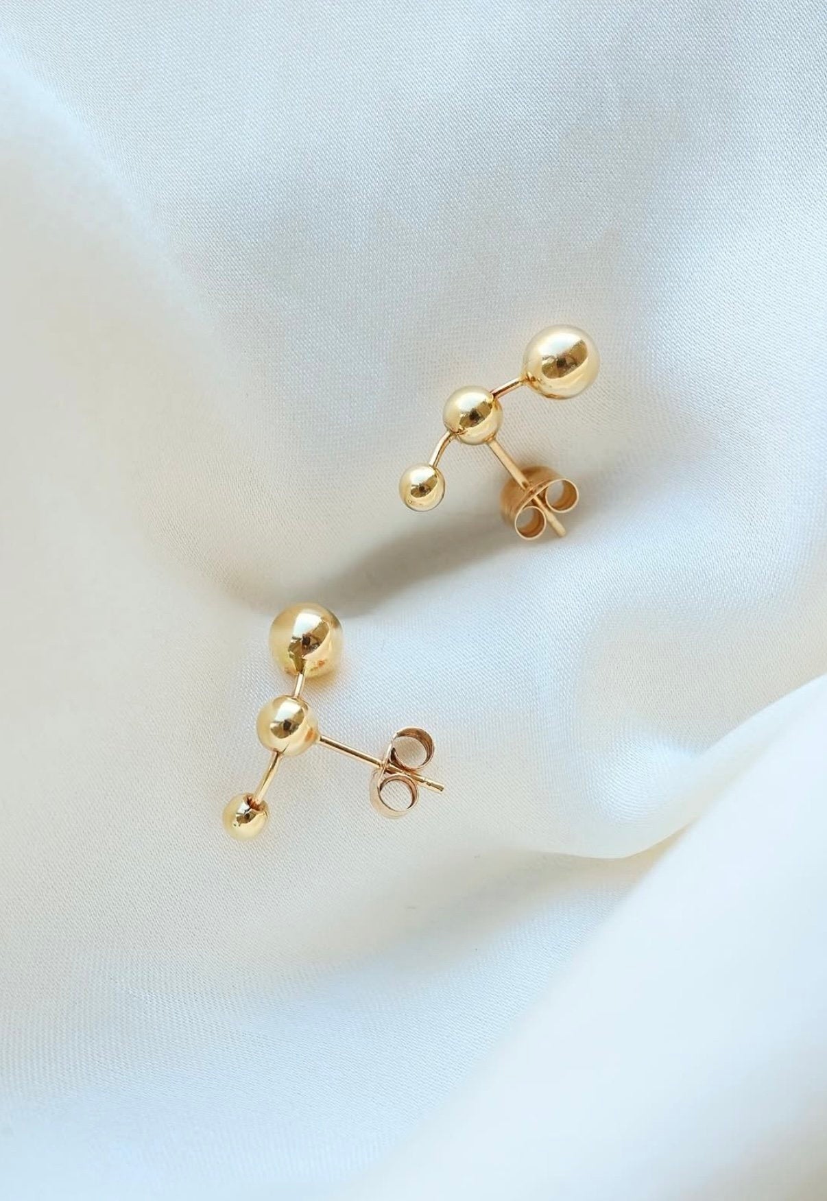 Perfect Vintage Climber Studs 18K Gold