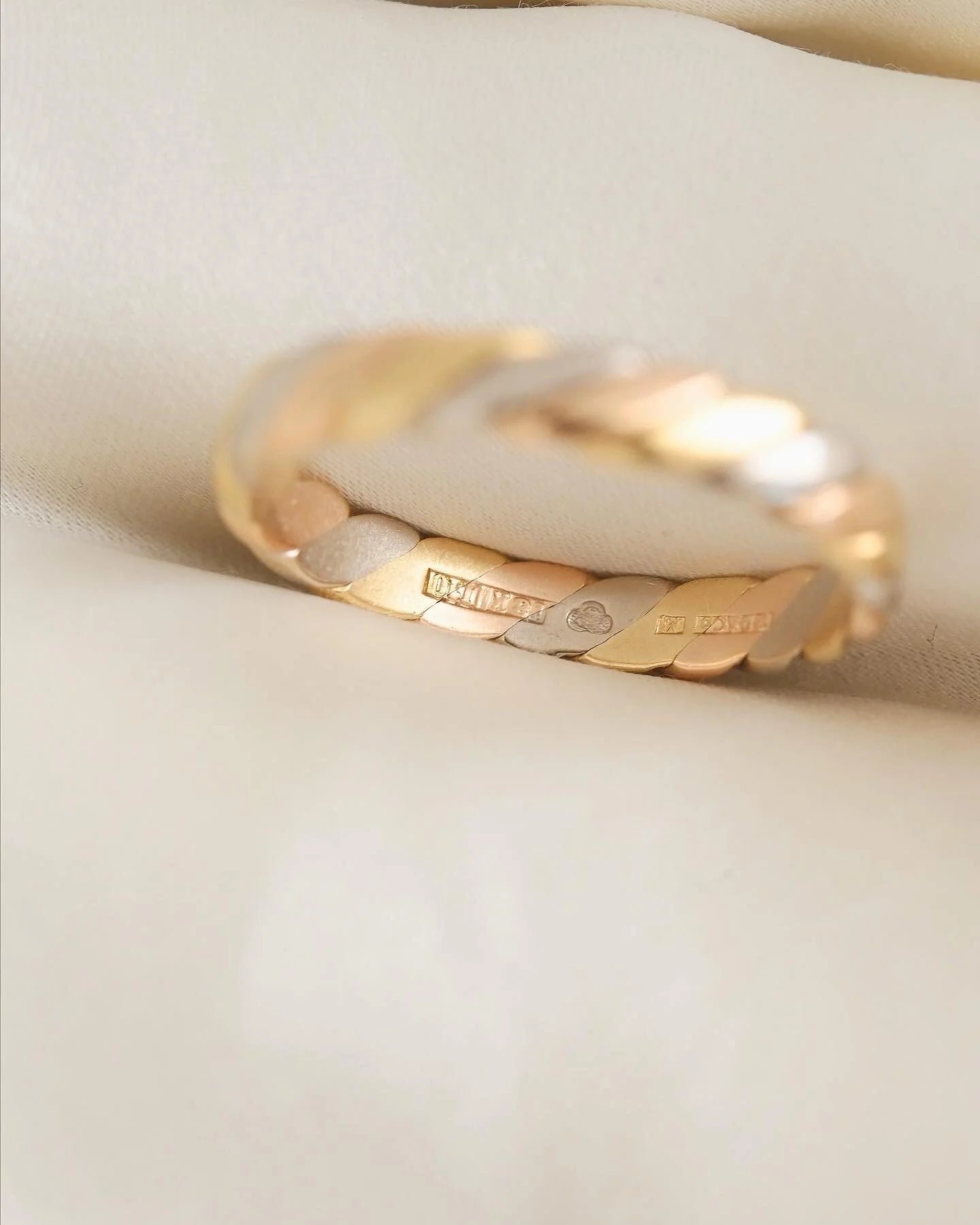 Braided Tri-color Ring 18K Gold 1983