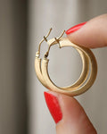 Free shipping! Italian Vintage Hoops 14K Gold Lightweight
