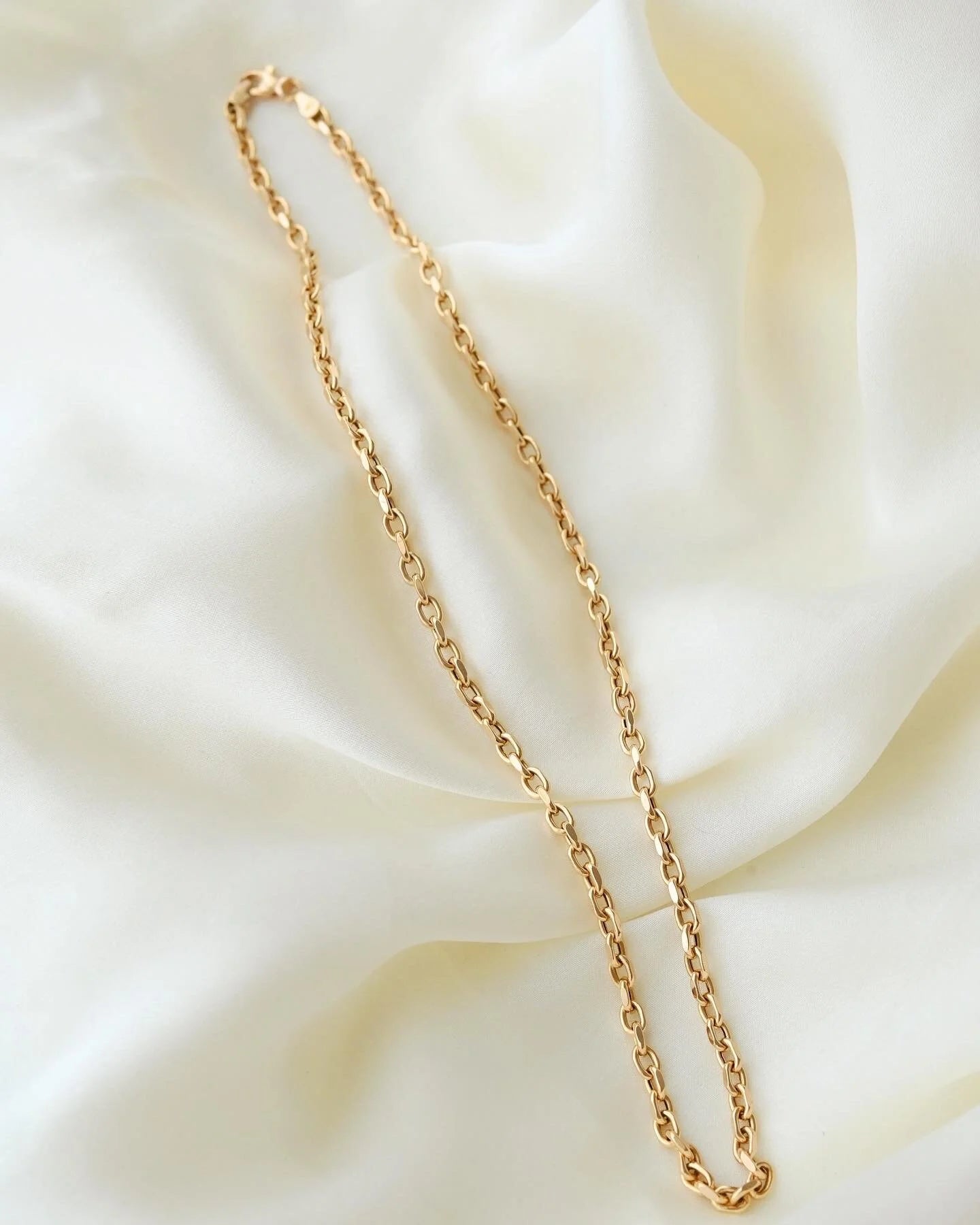 Beautiful Budget Friendly Biker Link Chain 18K Gold