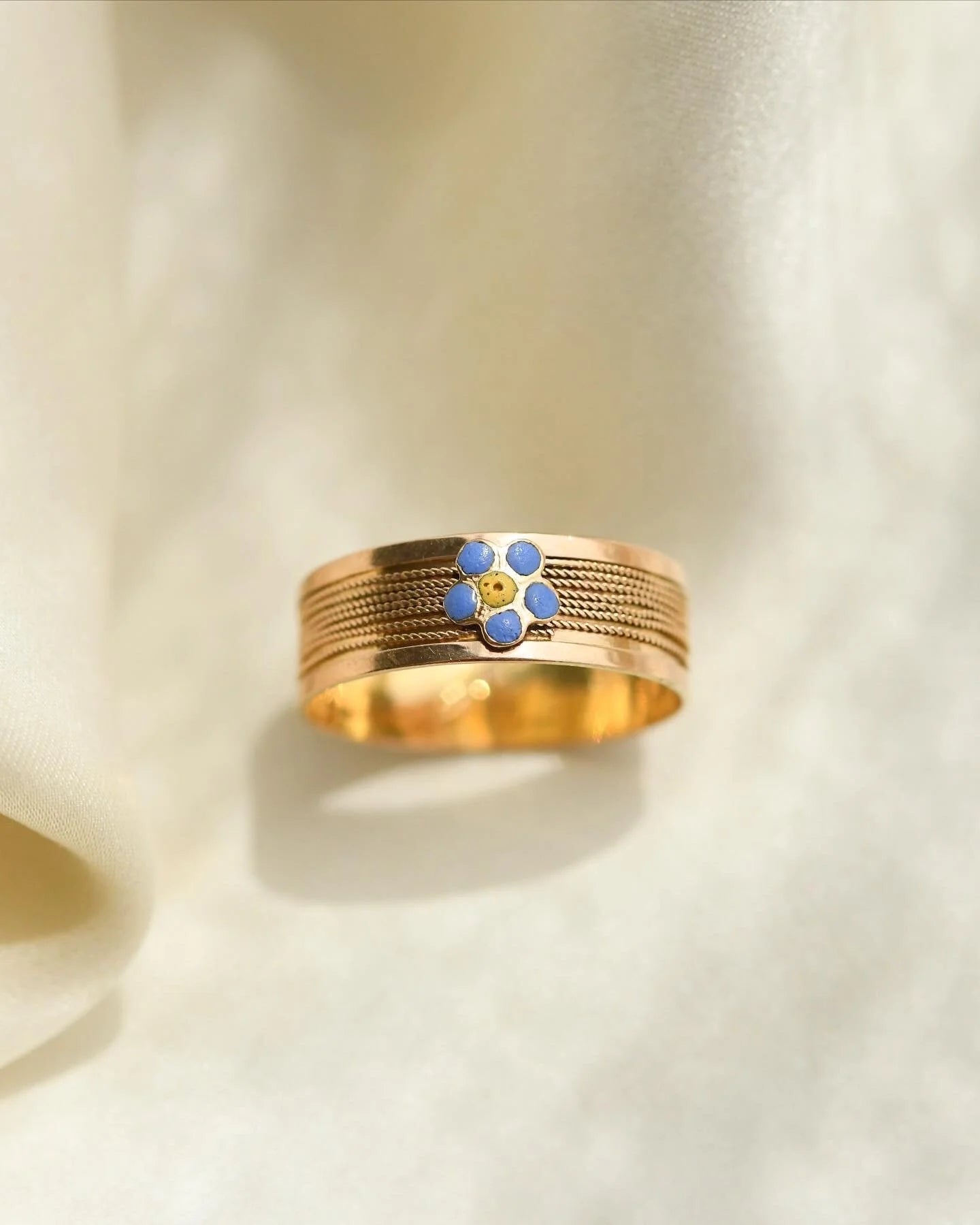 Amazing 216 Year Old Ring 18K Gold 1805