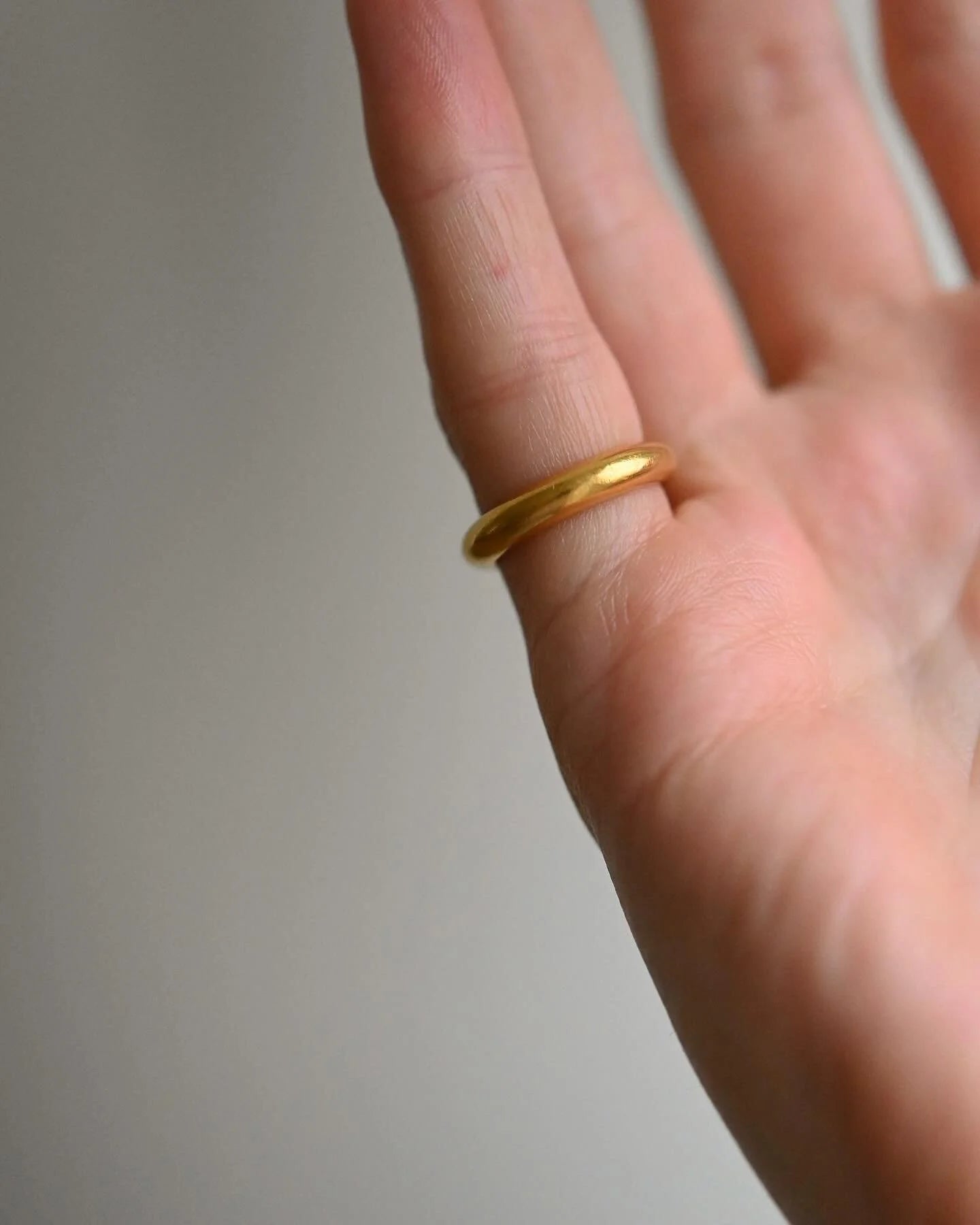Wonderful Rare Heavy Wedding Band 23K Gold 1919